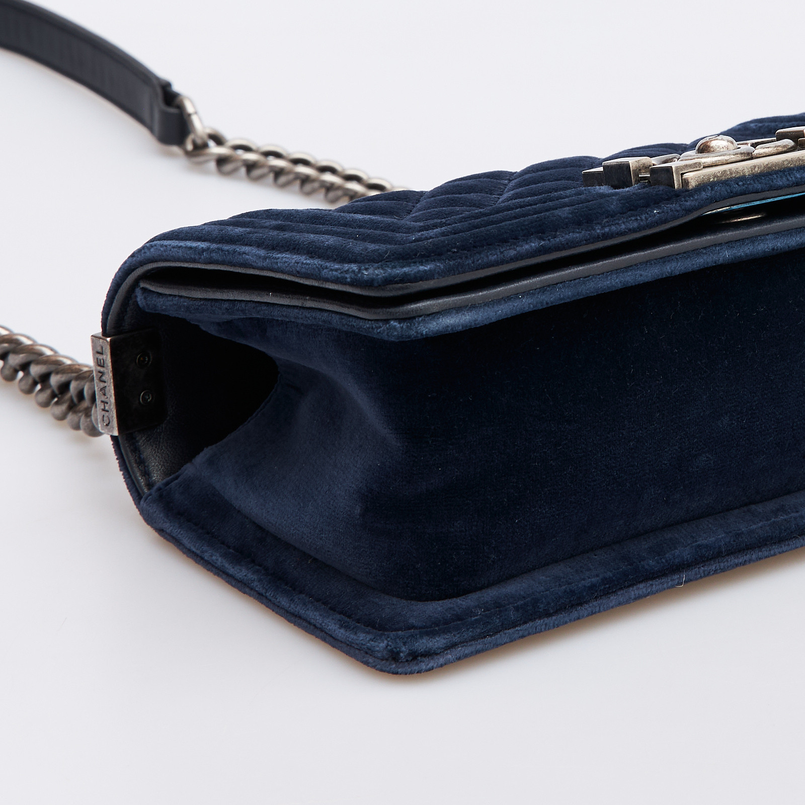 Сумка Chanel - купить оригинал в секонд-хенде SFS - 6