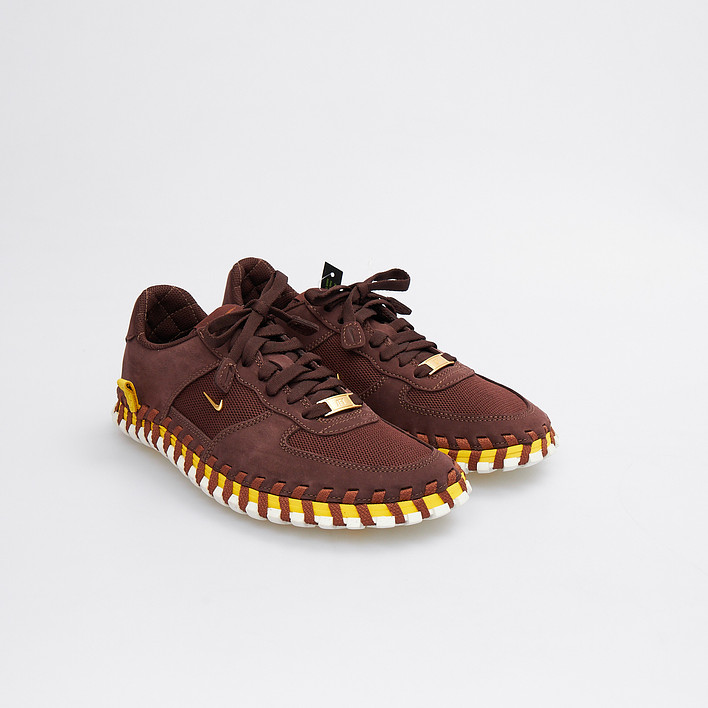 Кроссовки Nike х Jacquemus