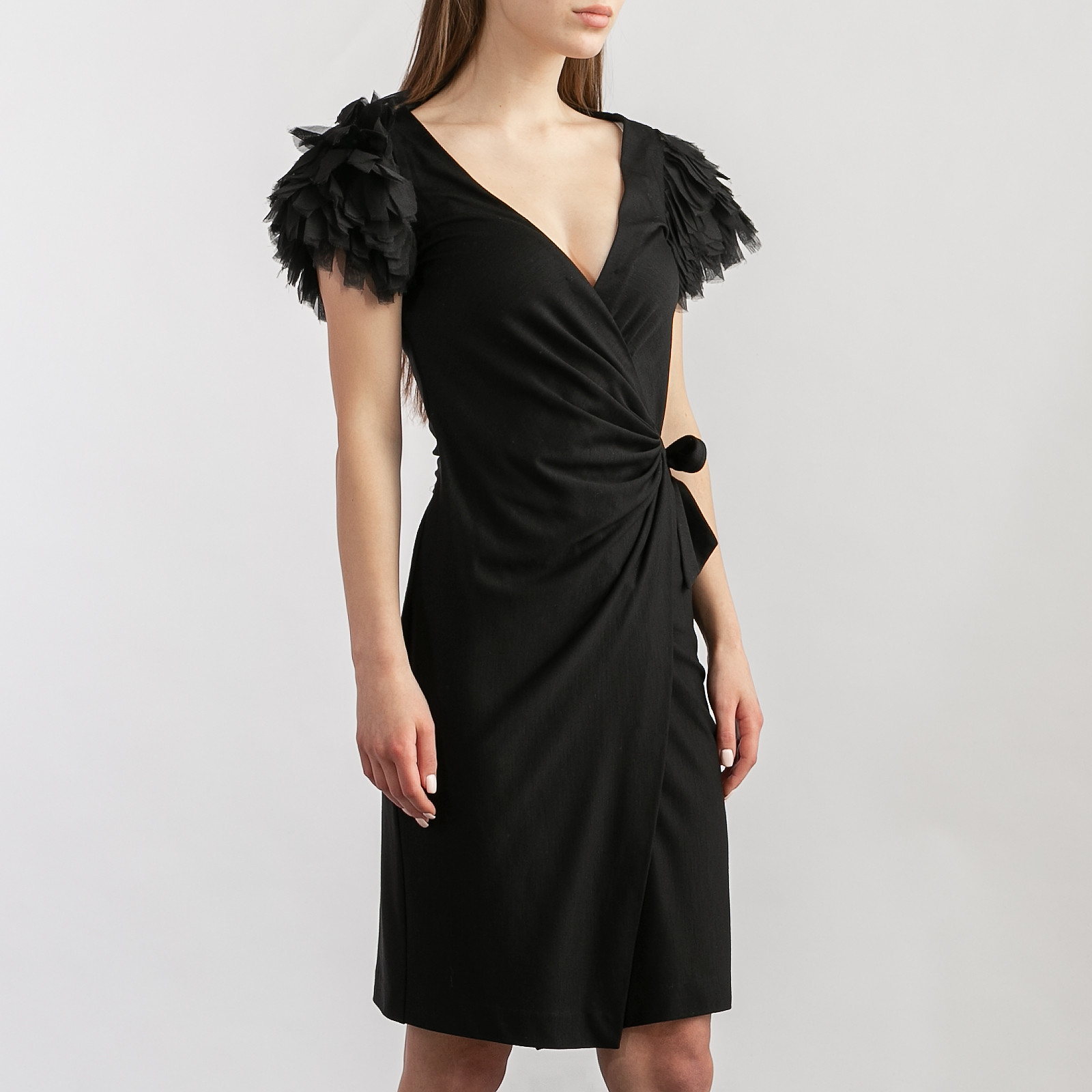 Платье черного цвета Diane von Furstenberg - фото из каталога магазина брендовой одежды Second Friend Store Платье Diane von Furstenberg - купить оригинал в секонд-хенде SFS - 3