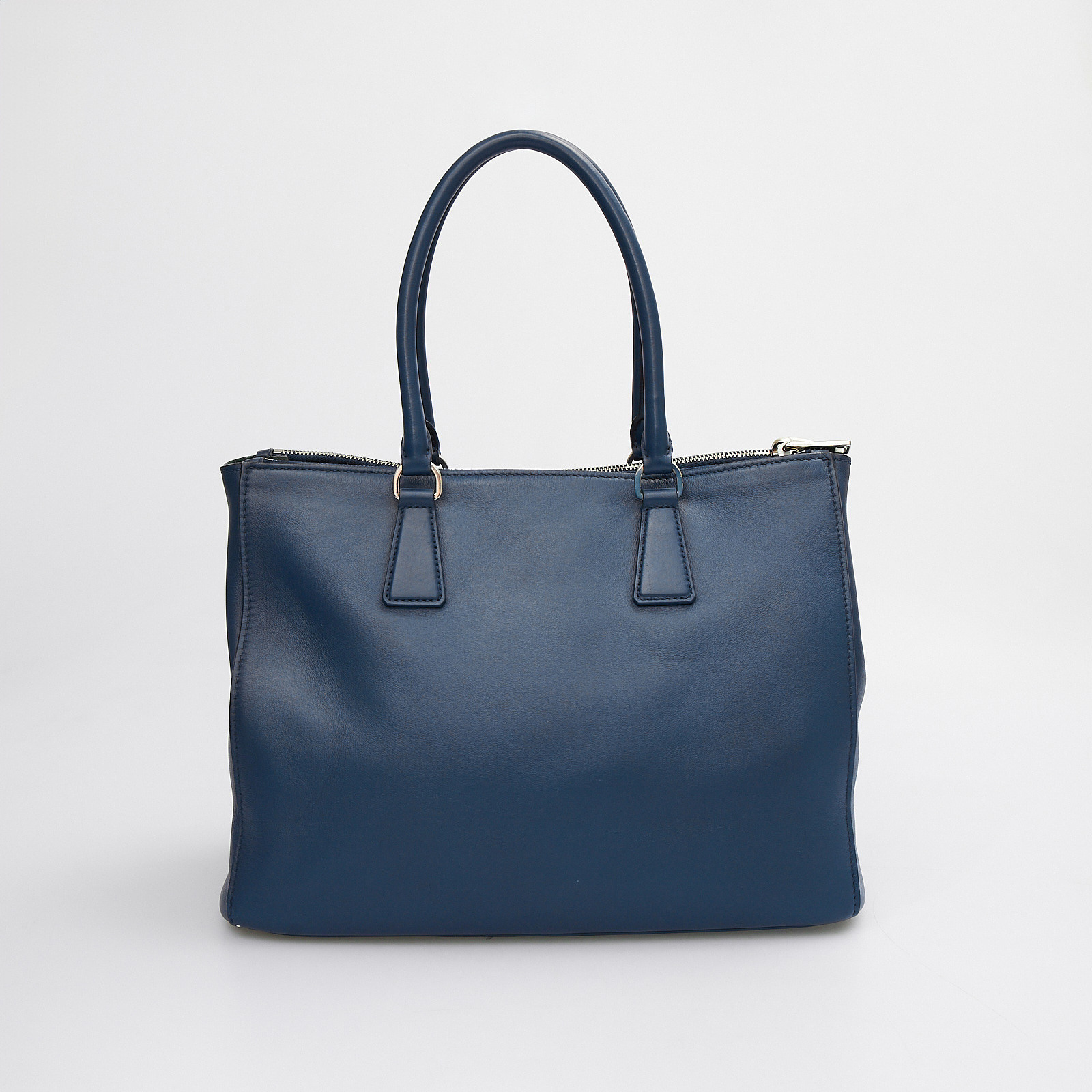 Сумка Prada - купить оригинал в секонд-хенде SFS - 4