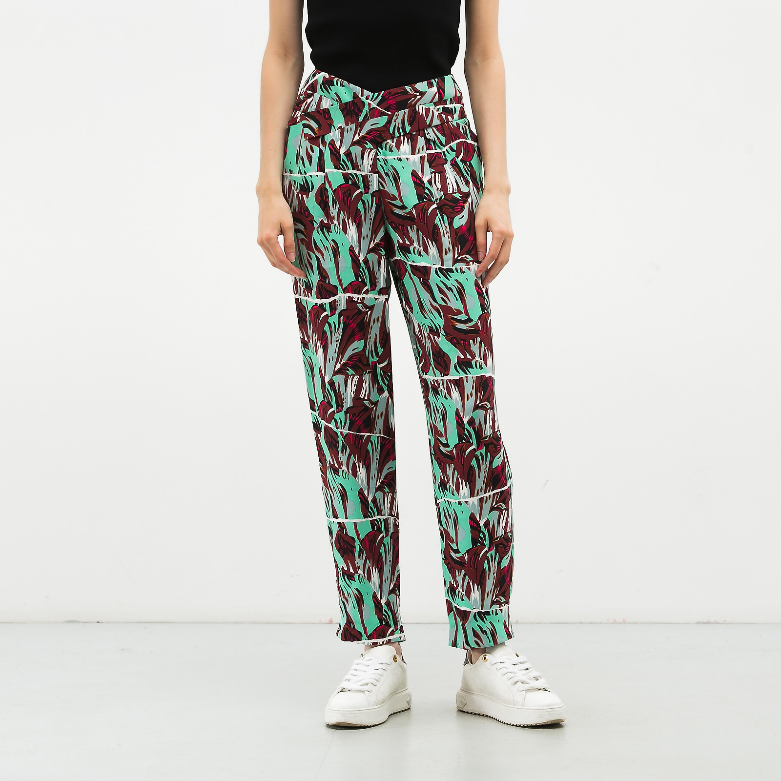 Брюки  зеленого цвета Kenzo - фото из каталога магазина брендовой одежды Second Friend Store Брюки Kenzo - купить оригинал в секонд-хенде SFS - 1