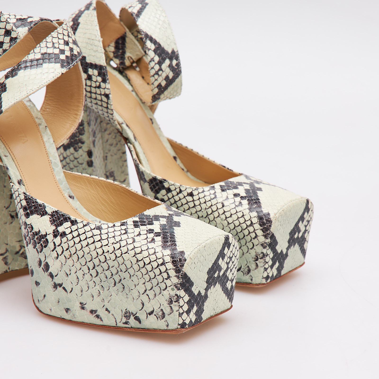 Туфли Bottega Veneta - купить оригинал в секонд-хенде SFS - 4