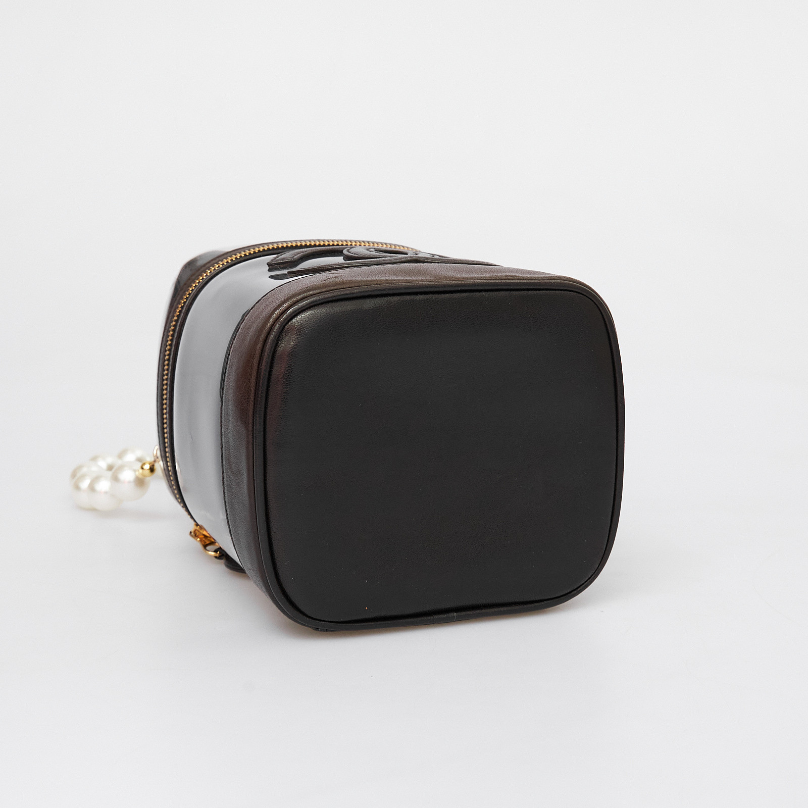 Сумка коричневого цвета Chanel - фото из каталога магазина брендовой одежды Second Friend Store Сумка Chanel - купить оригинал в секонд-хенде SFS - 7