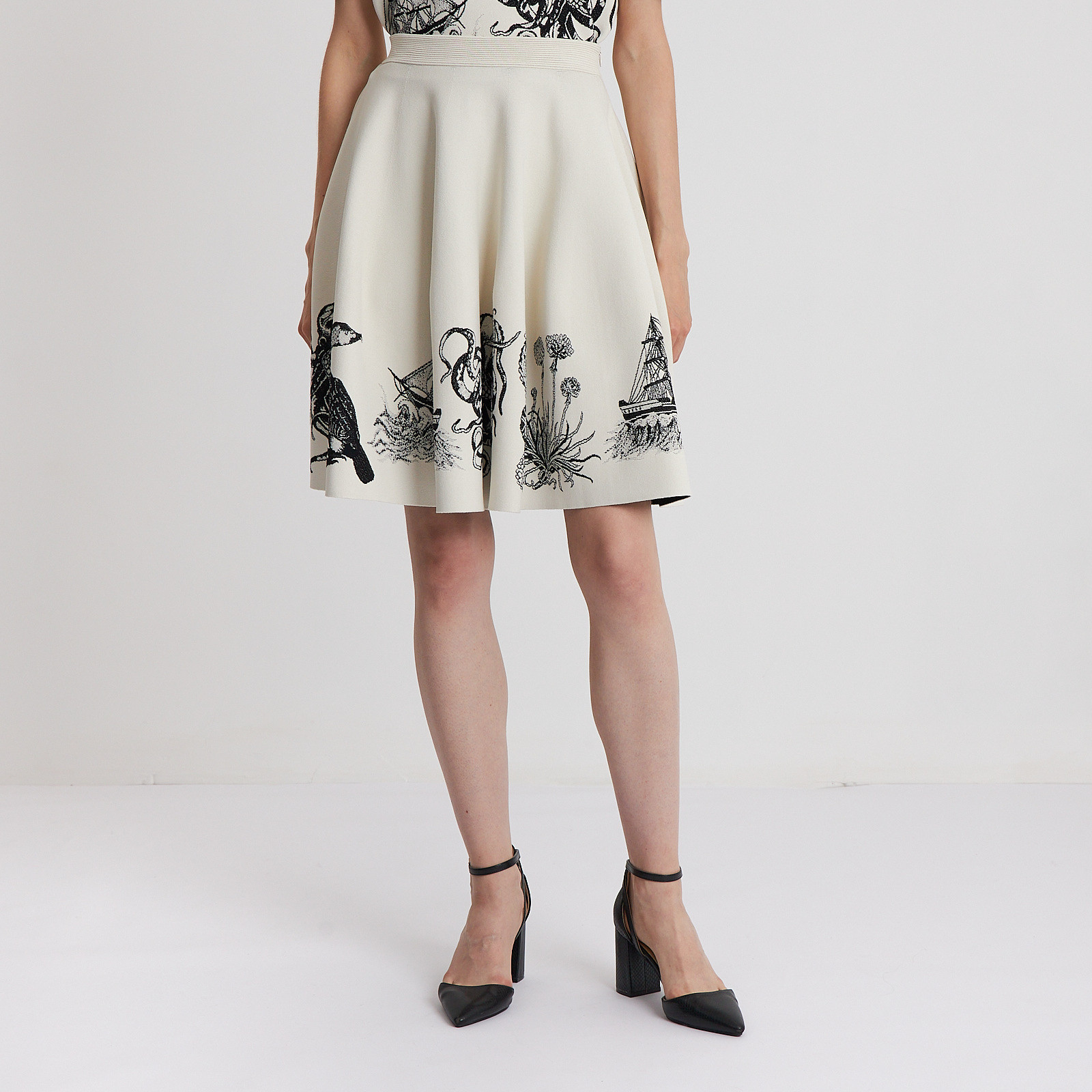 Костюм Alexander McQueen - купить оригинал в секонд-хенде SFS - 5