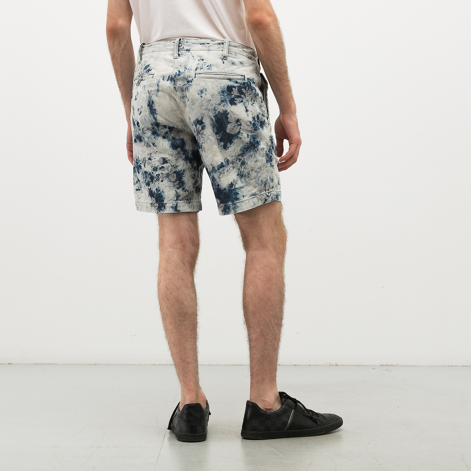 Шорты голубого цвета Polo Ralph Lauren - фото из каталога магазина брендовой одежды Second Friend Store Шорты Polo Ralph Lauren - купить оригинал в секонд-хенде SFS - 3