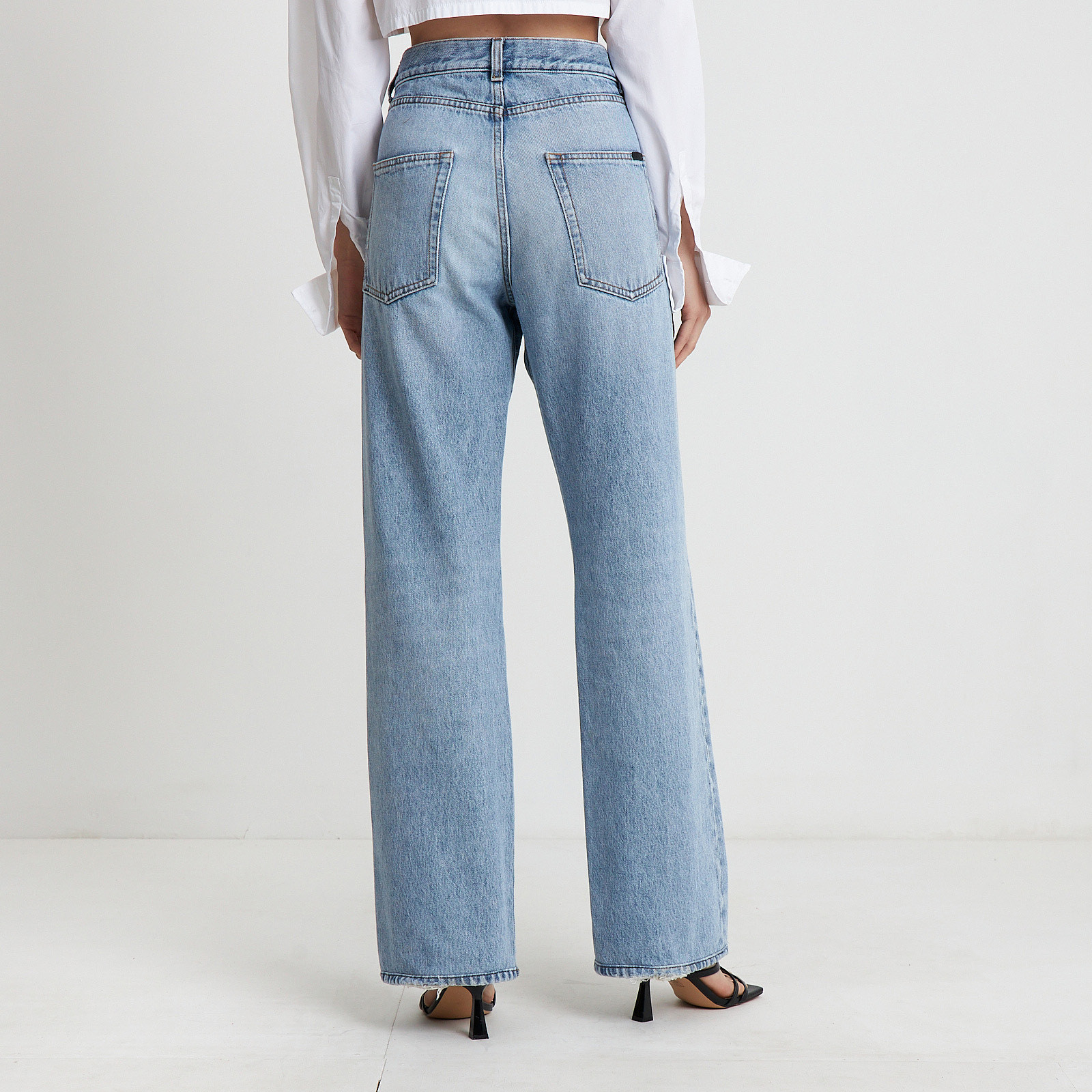 Джинсы Saint Laurent - купить оригинал в секонд-хенде SFS - 3