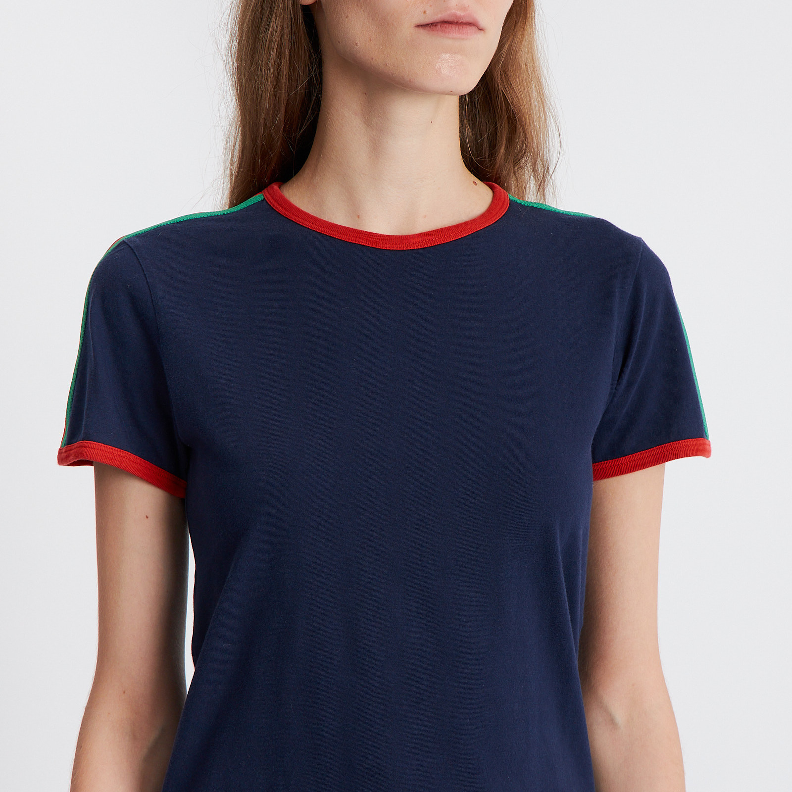 Футболка синего цвета Gucci - фото из каталога магазина брендовой одежды Second Friend Store Футболка Gucci - купить оригинал в секонд-хенде SFS - 4