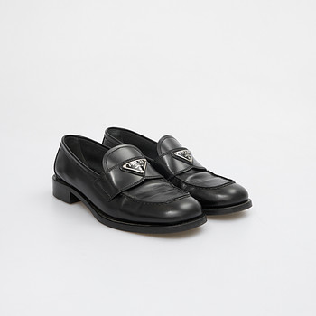 Лоферы Prada