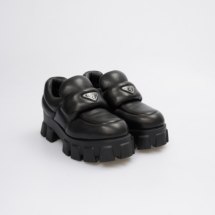 Лоферы Prada