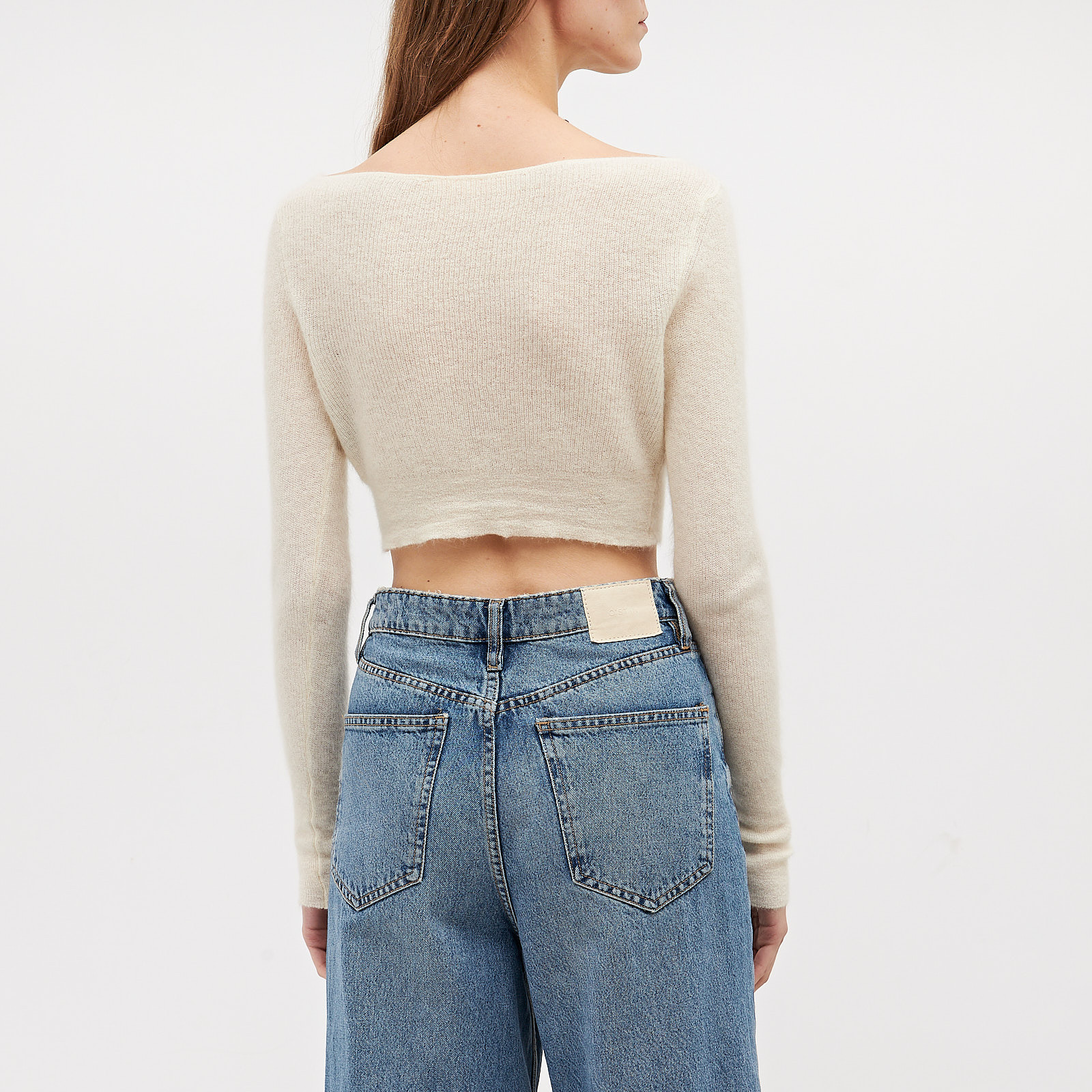 Кардиган белого цвета Jacquemus - фото из каталога магазина брендовой одежды Second Friend Store Кардиган Jacquemus - купить оригинал в секонд-хенде SFS - 2