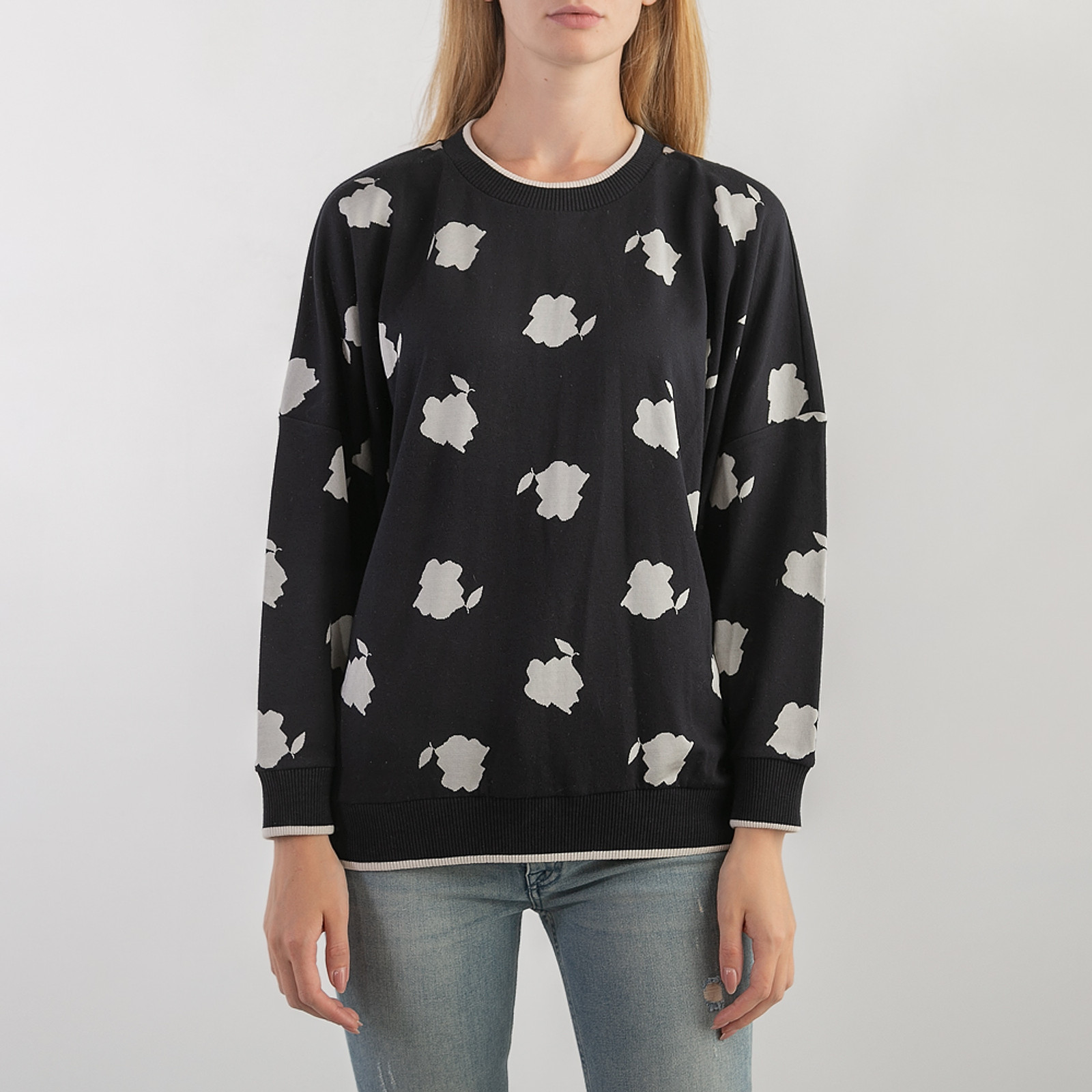 Джемпер синего цвета Max Mara - фото из каталога магазина брендовой одежды Second Friend Store Джемпер Max Mara - купить оригинал в секонд-хенде SFS - 1