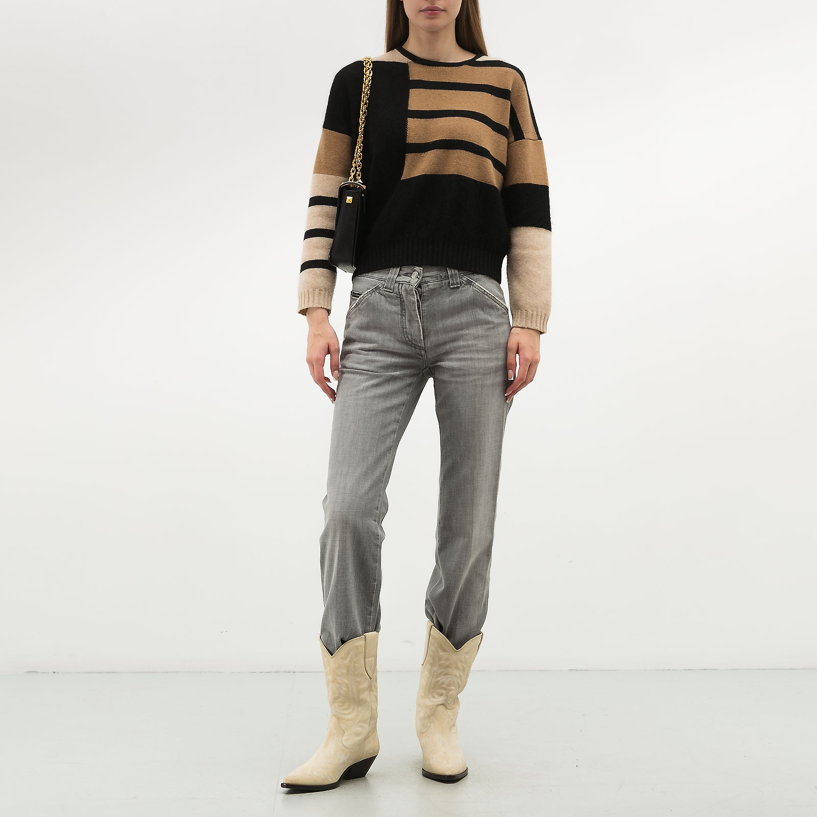 Свитер бежевого цвета Max Mara - фото из каталога магазина брендовой одежды Second Friend Store Свитер Max Mara - купить оригинал в секонд-хенде SFS - 2