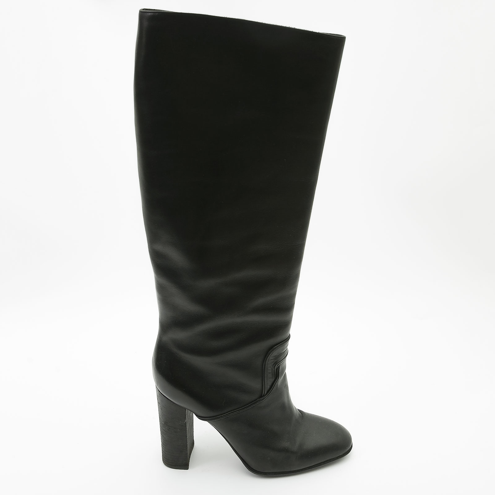 Сапоги  черного цвета Bottega Veneta - фото из каталога магазина брендовой одежды Second Friend Store Сапоги Bottega Veneta - купить оригинал в секонд-хенде SFS - 1