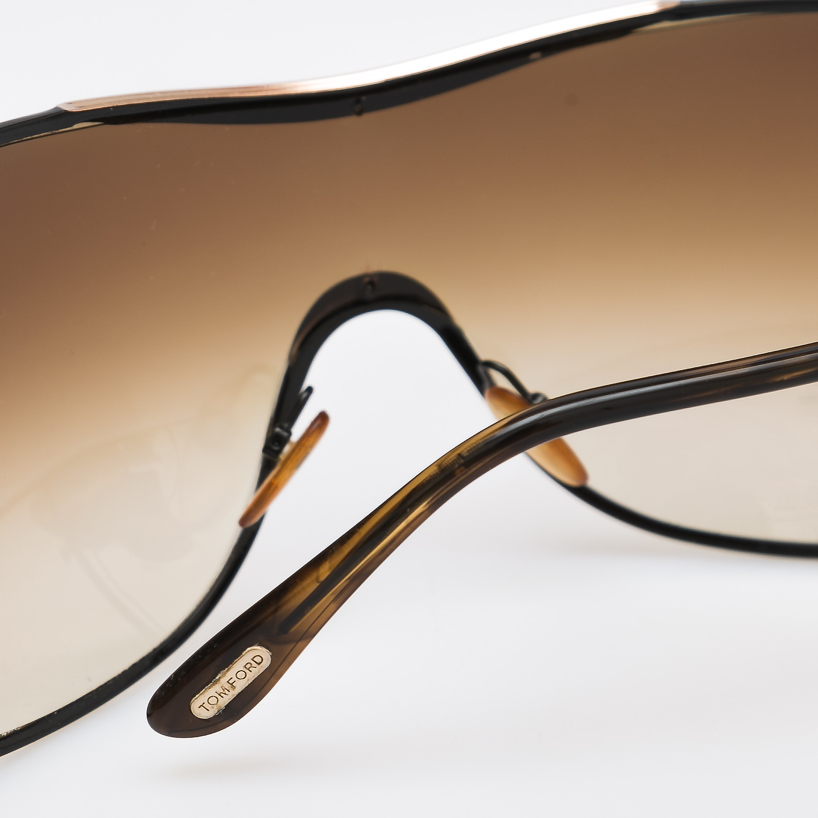 Солнцезащитные очки Tom Ford - купить оригинал в секонд-хенде SFS - 4