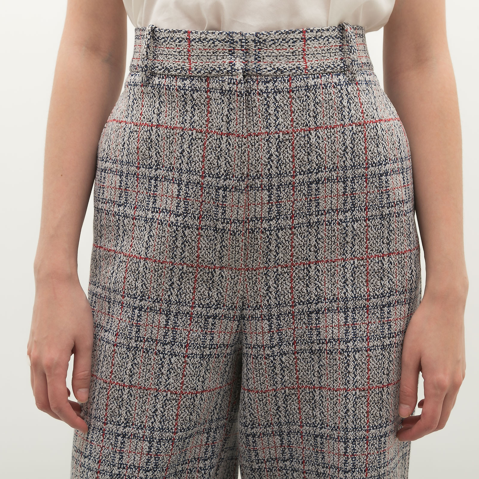 Брюки серого цвета Celine - фото из каталога магазина брендовой одежды Second Friend Store Брюки Celine - купить оригинал в секонд-хенде SFS - 4