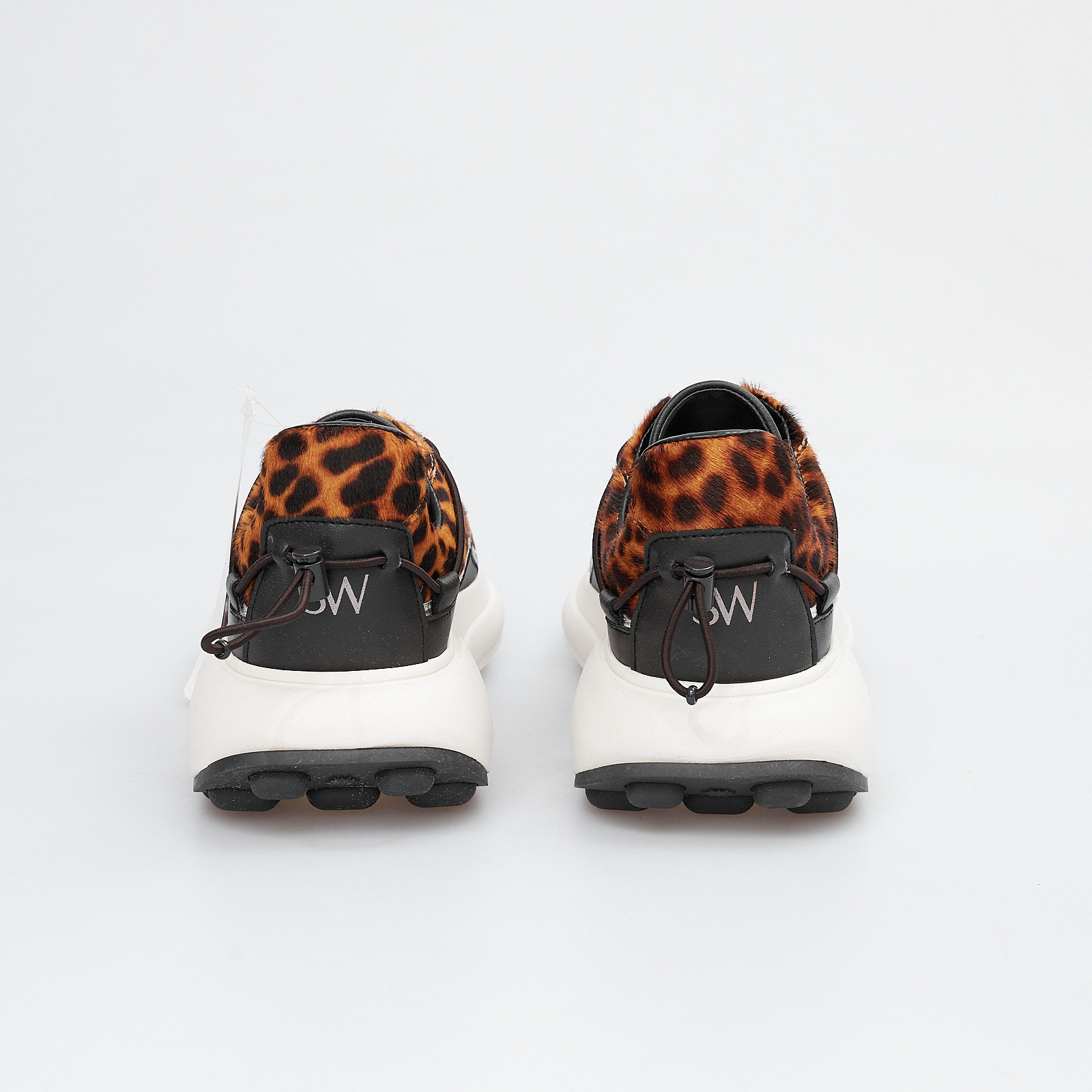 Кроссовки Stuart Weitzman - купить оригинал в секонд-хенде SFS - 3