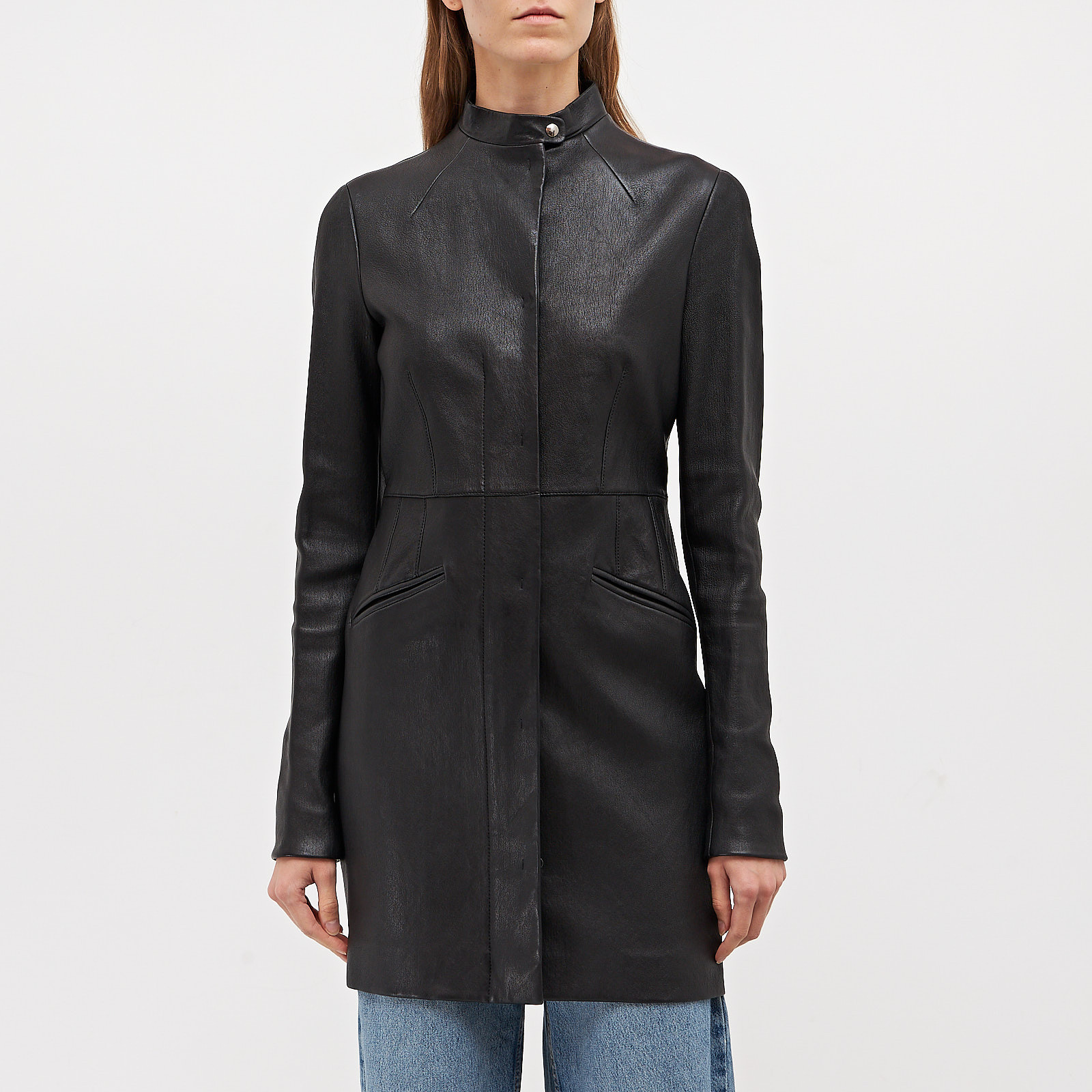 Тренч черного цвета Miu Miu - фото из каталога магазина брендовой одежды Second Friend Store Тренч Miu Miu - купить оригинал в секонд-хенде SFS - 1