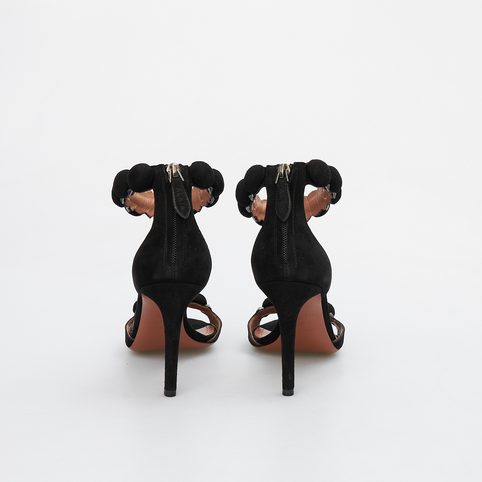 Туфли черного цвета Alaia - фото из каталога магазина брендовой одежды Second Friend Store Туфли Alaia - купить оригинал в секонд-хенде SFS - 3