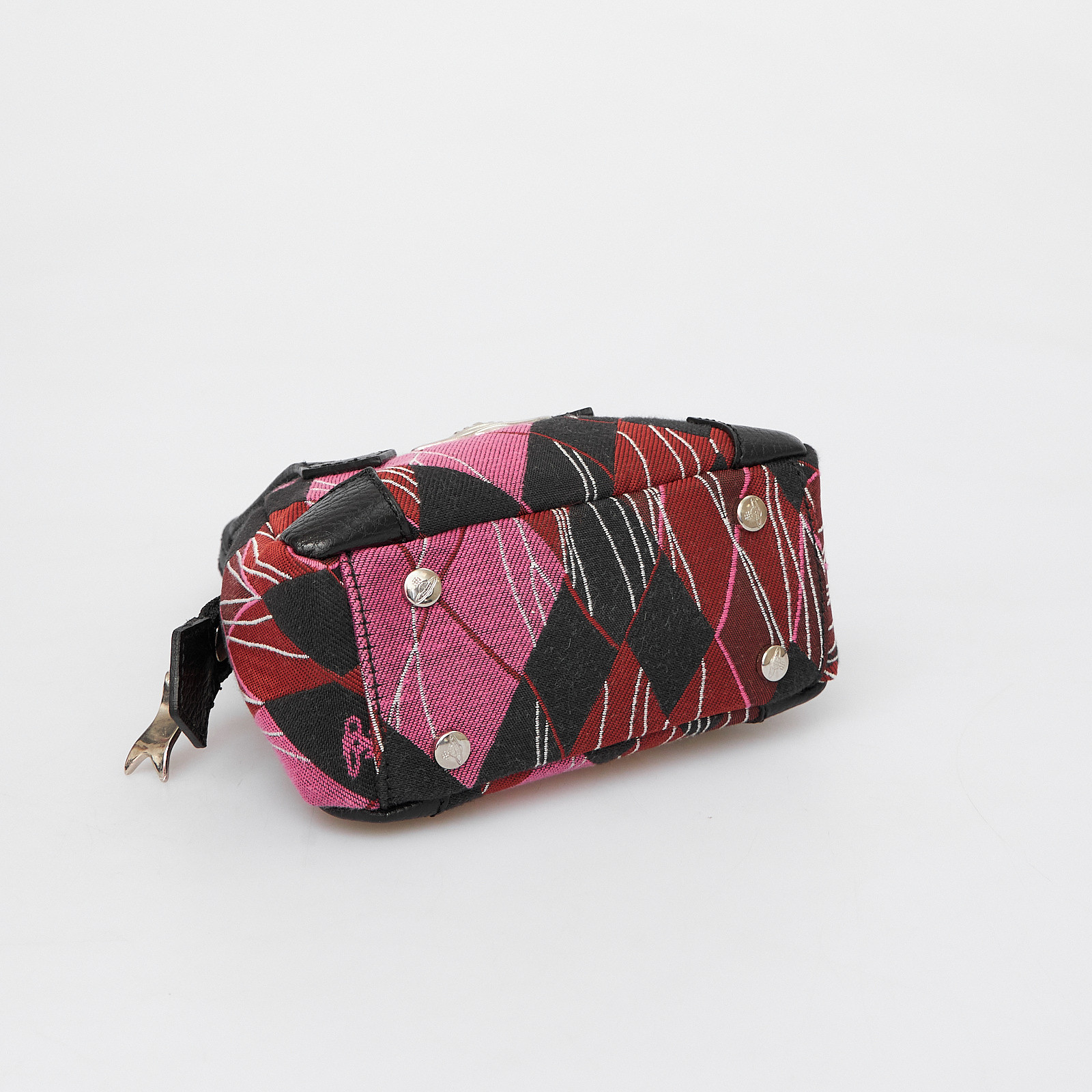 Сумка  черного цвета Vivienne Westwood - фото из каталога магазина брендовой одежды Second Friend Store Сумка Vivienne Westwood - купить оригинал в секонд-хенде SFS - 6