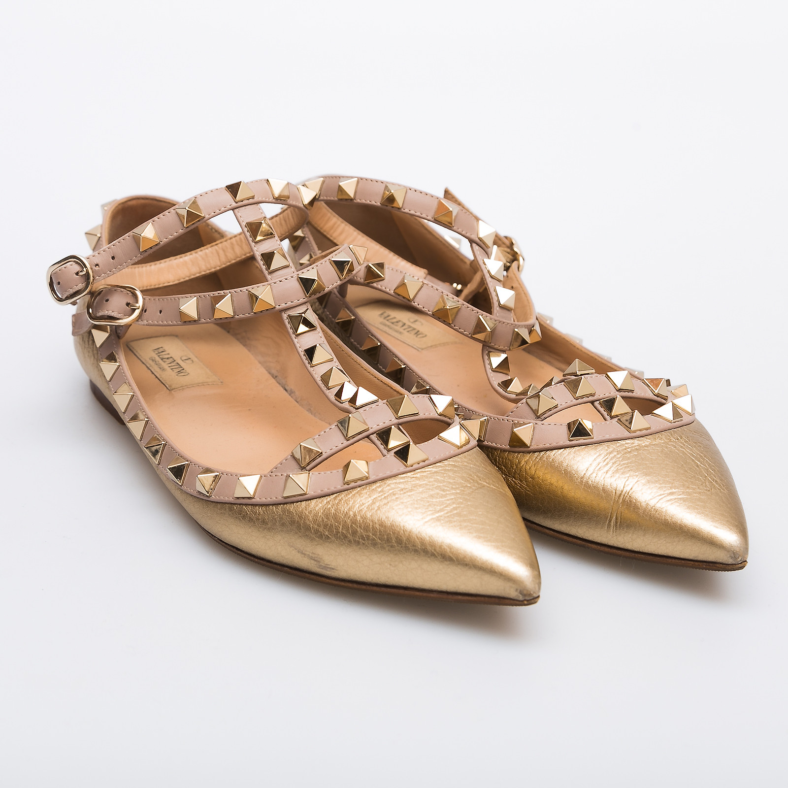 Valentino gold hot sale flats