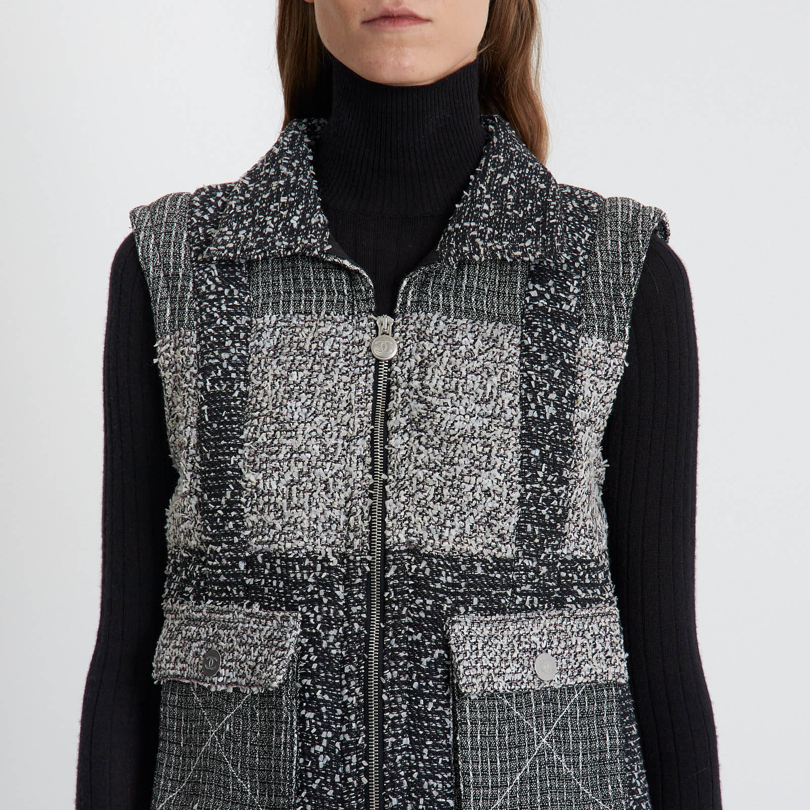 Жилет Chanel - купить оригинал в секонд-хенде SFS - 4