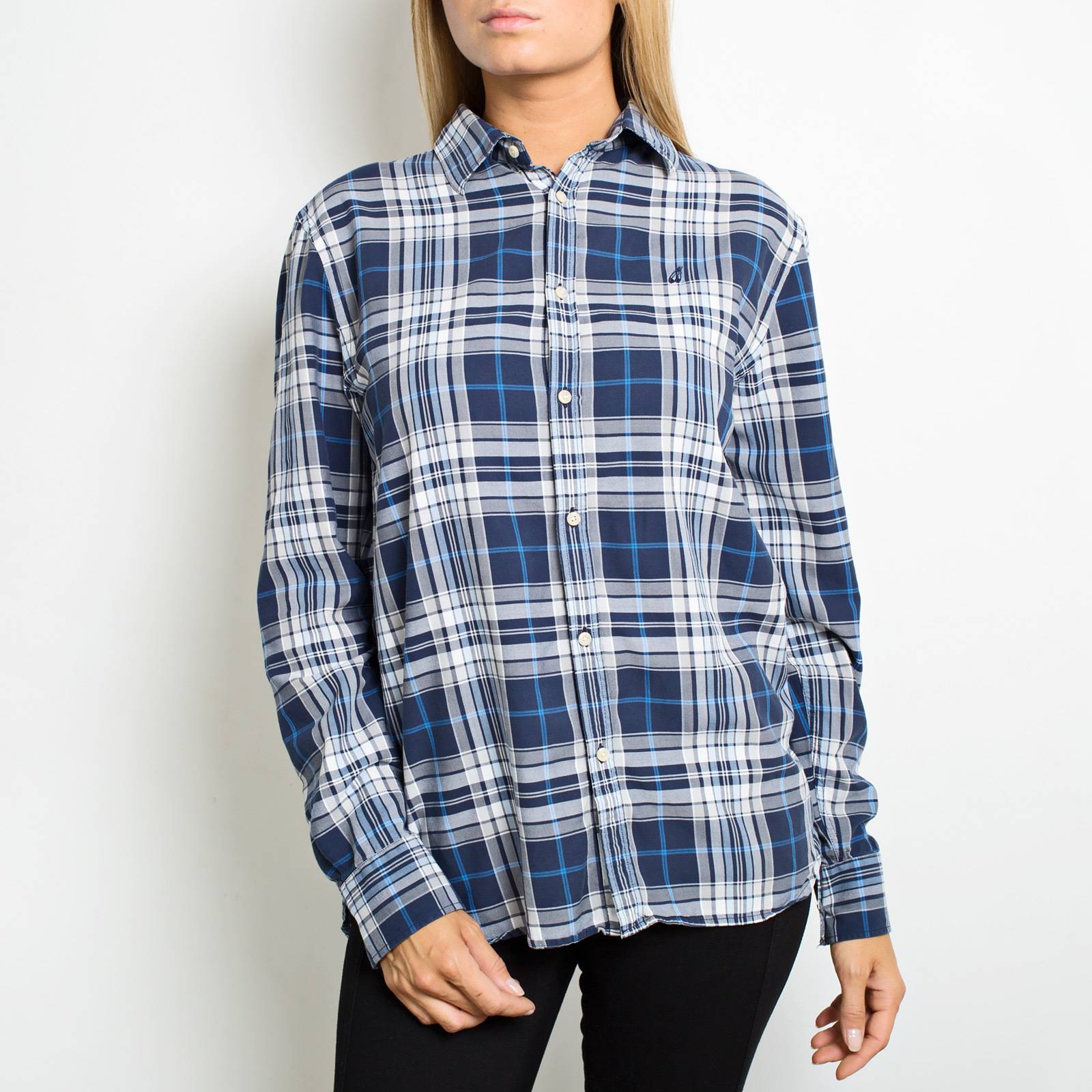 Рубашка голубого цвета Peak Performance - фото из каталога магазина брендовой одежды Second Friend Store Рубашка Peak Performance - купить оригинал в секонд-хенде SFS - 1