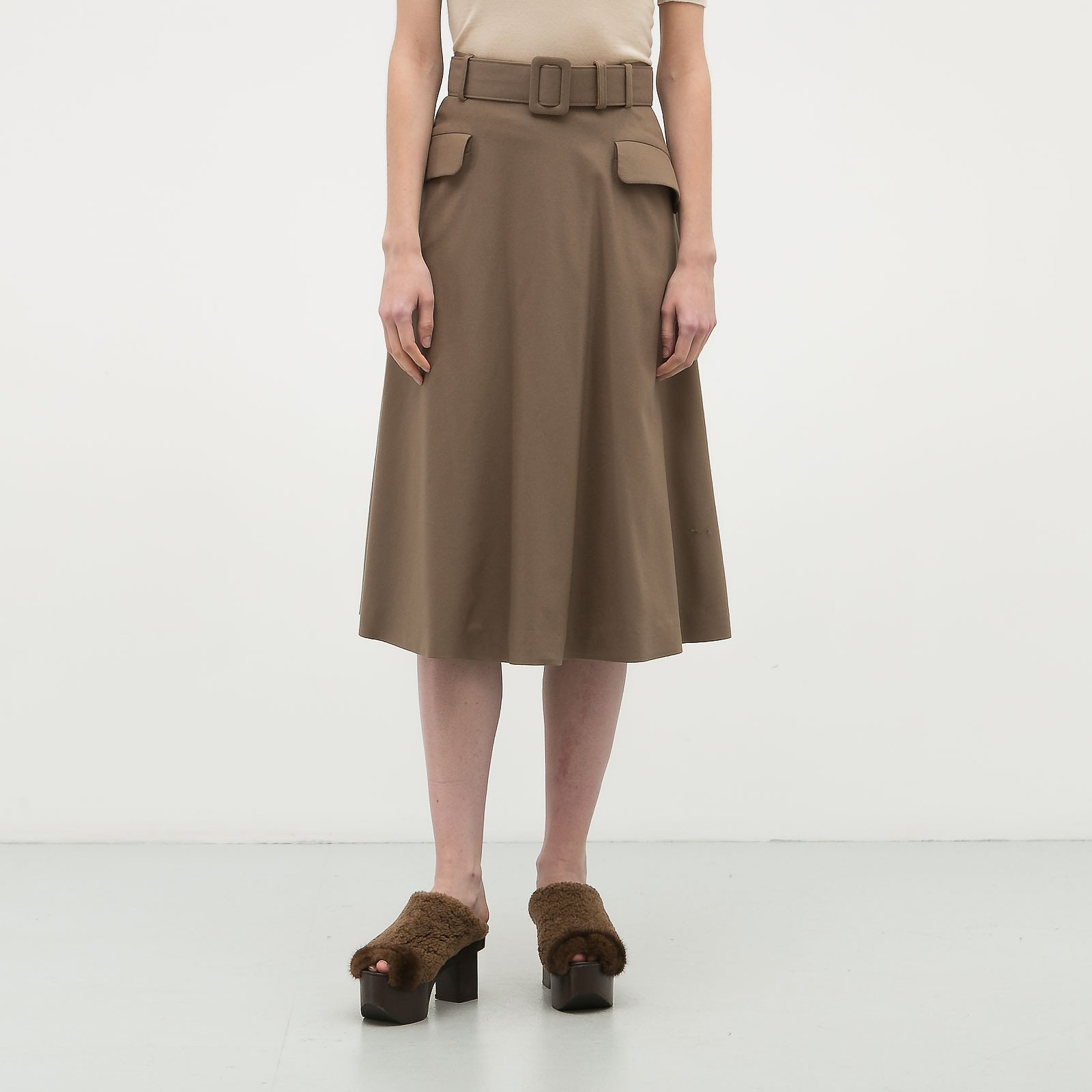 Юбка коричневого цвета Alena Akhmadullina - фото из каталога магазина брендовой одежды Second Friend Store Юбка Alena Akhmadullina - купить оригинал в секонд-хенде SFS - 1