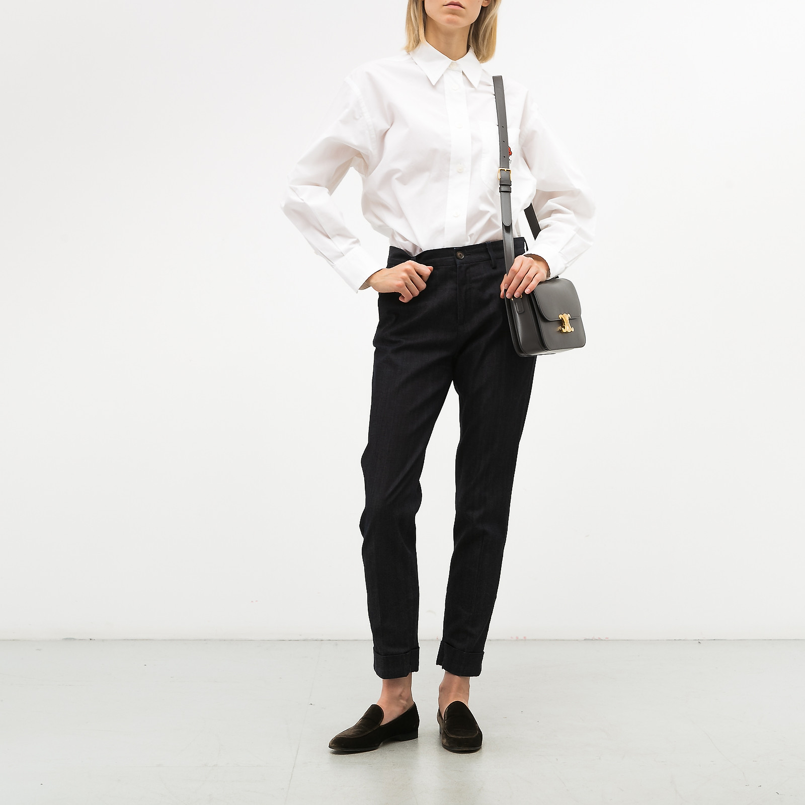 Джинсы синего цвета Gucci - фото из каталога магазина брендовой одежды Second Friend Store Джинсы Gucci - купить оригинал в секонд-хенде SFS - 2