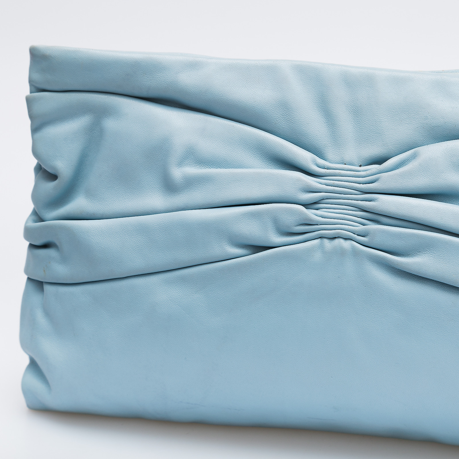 Клатч Miu Miu - купить оригинал в секонд-хенде SFS - 5