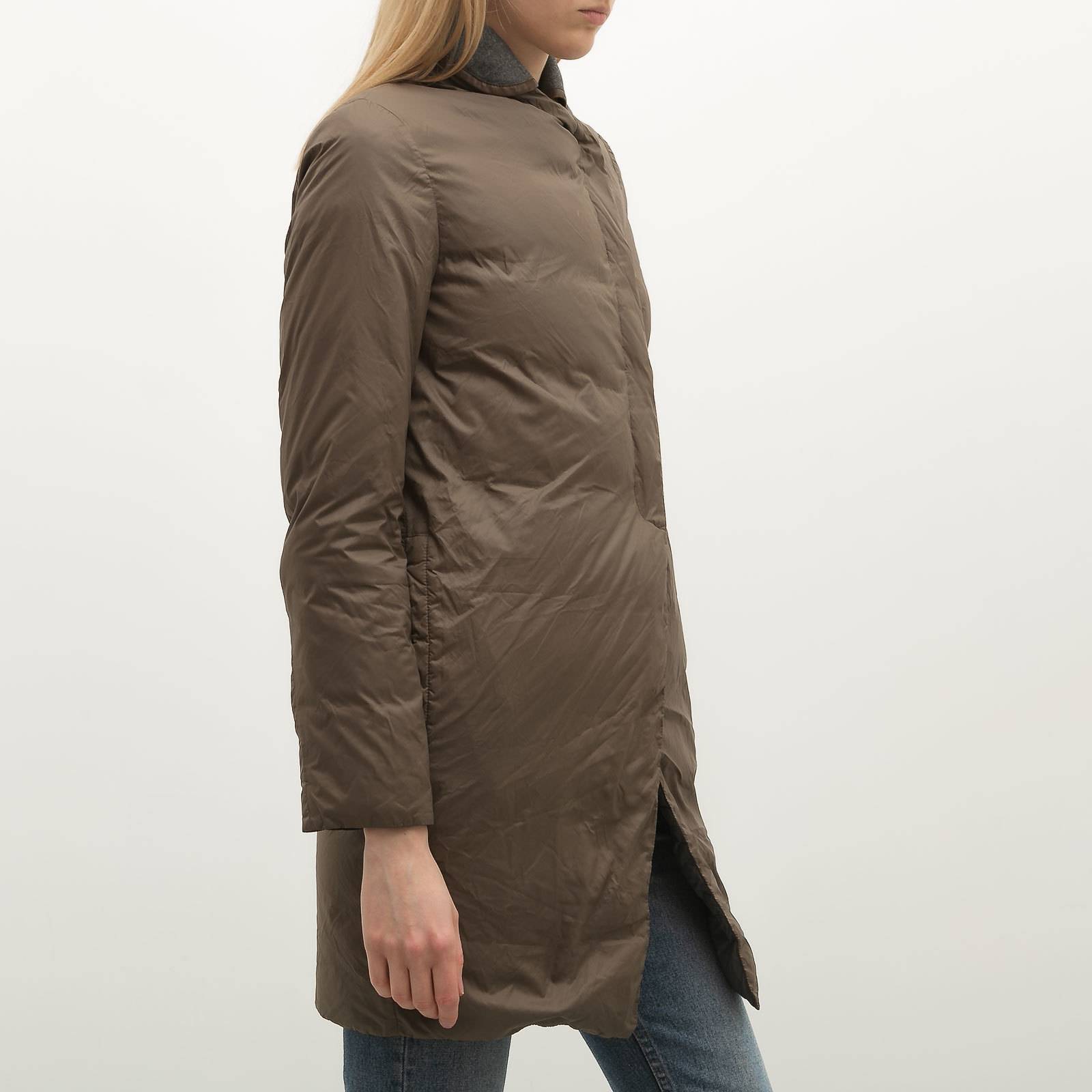 Пуховик серого цвета Brunello Cucinelli - фото из каталога магазина брендовой одежды Second Friend Store Пуховик Brunello Cucinelli - купить оригинал в секонд-хенде SFS - 3