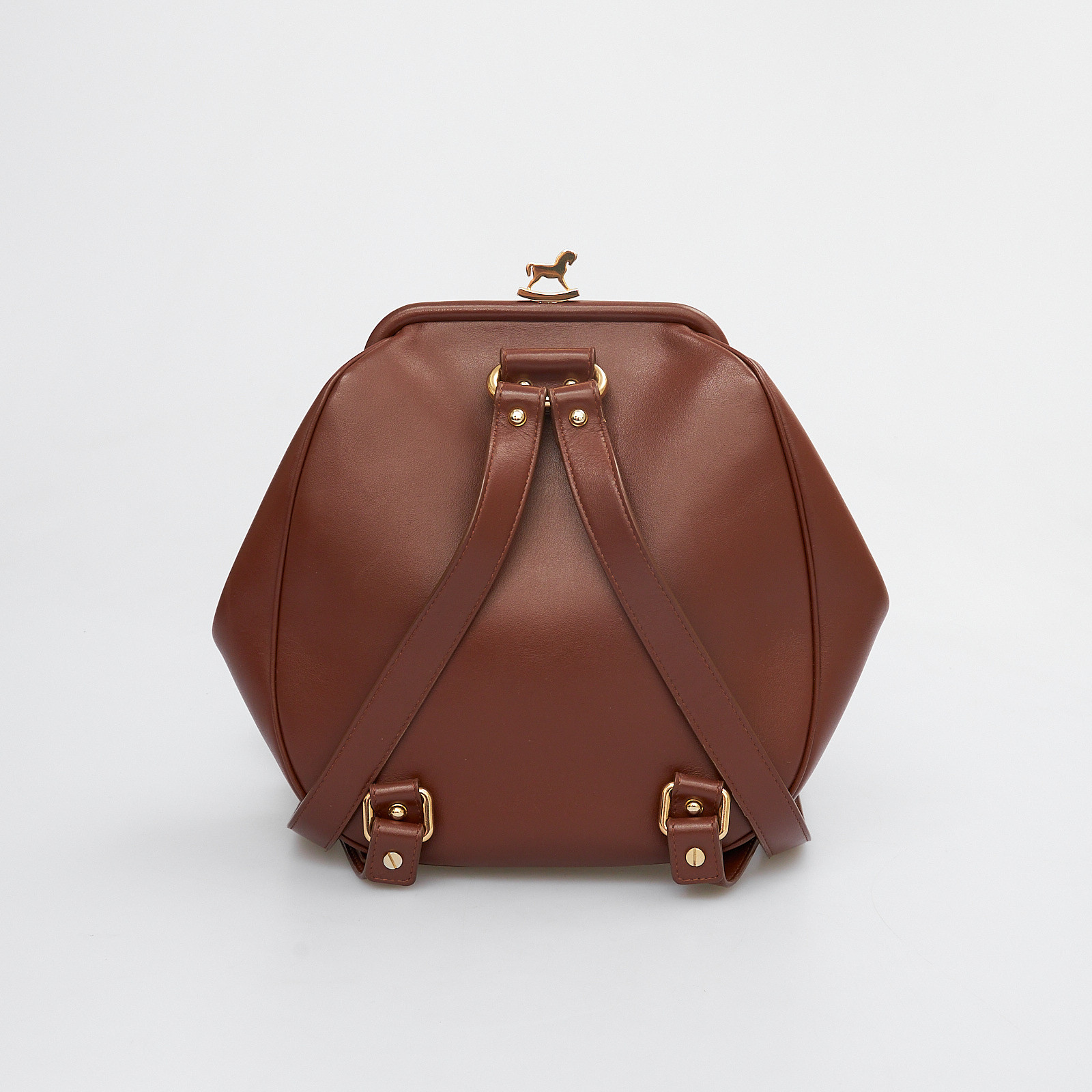 Рюкзак коричневого цвета Ulyana Sergeenko - фото из каталога магазина брендовой одежды Second Friend Store Рюкзак Ulyana Sergeenko - купить оригинал в секонд-хенде SFS - 4