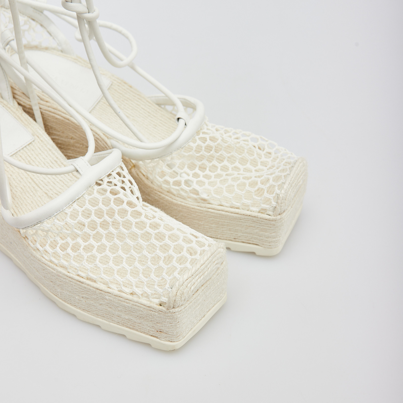 Сандалии Bottega Veneta - купить оригинал в секонд-хенде SFS - 4