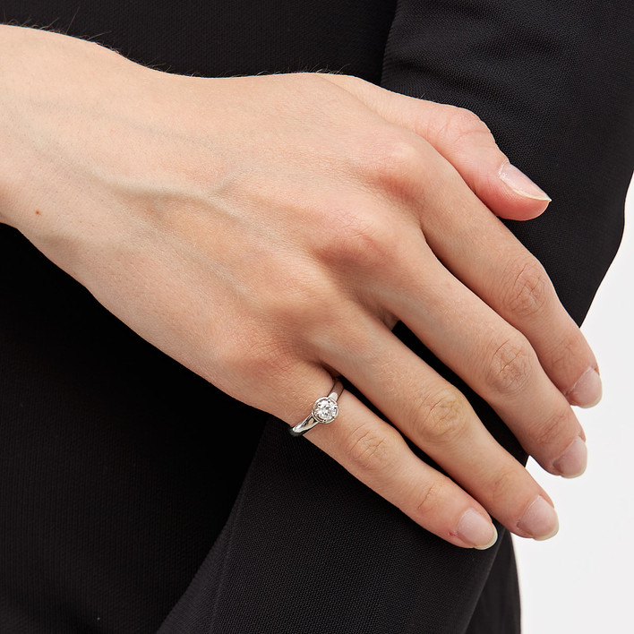 Кольцо Damiani