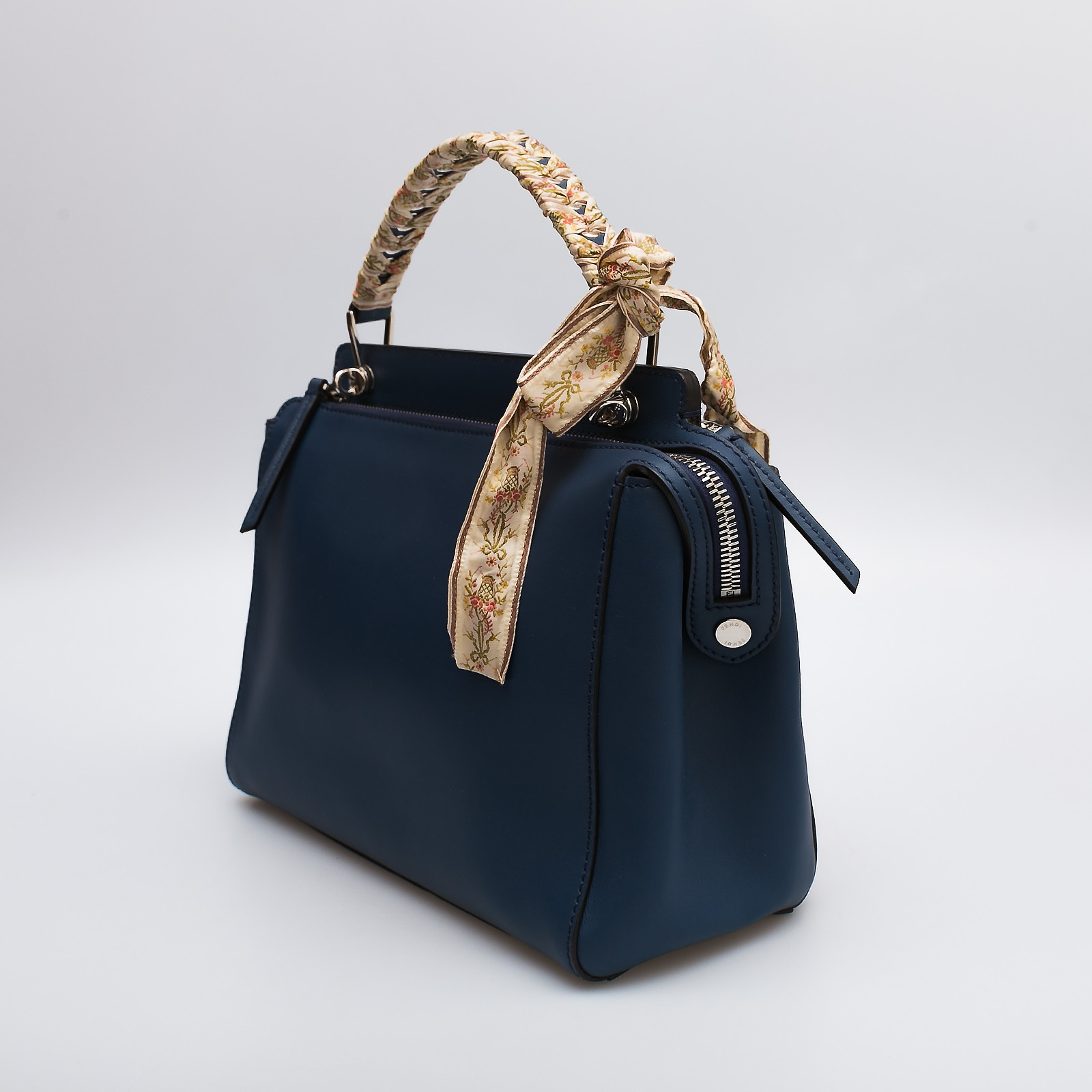 Сумка Fendi - купить оригинал в секонд-хенде SFS - 3