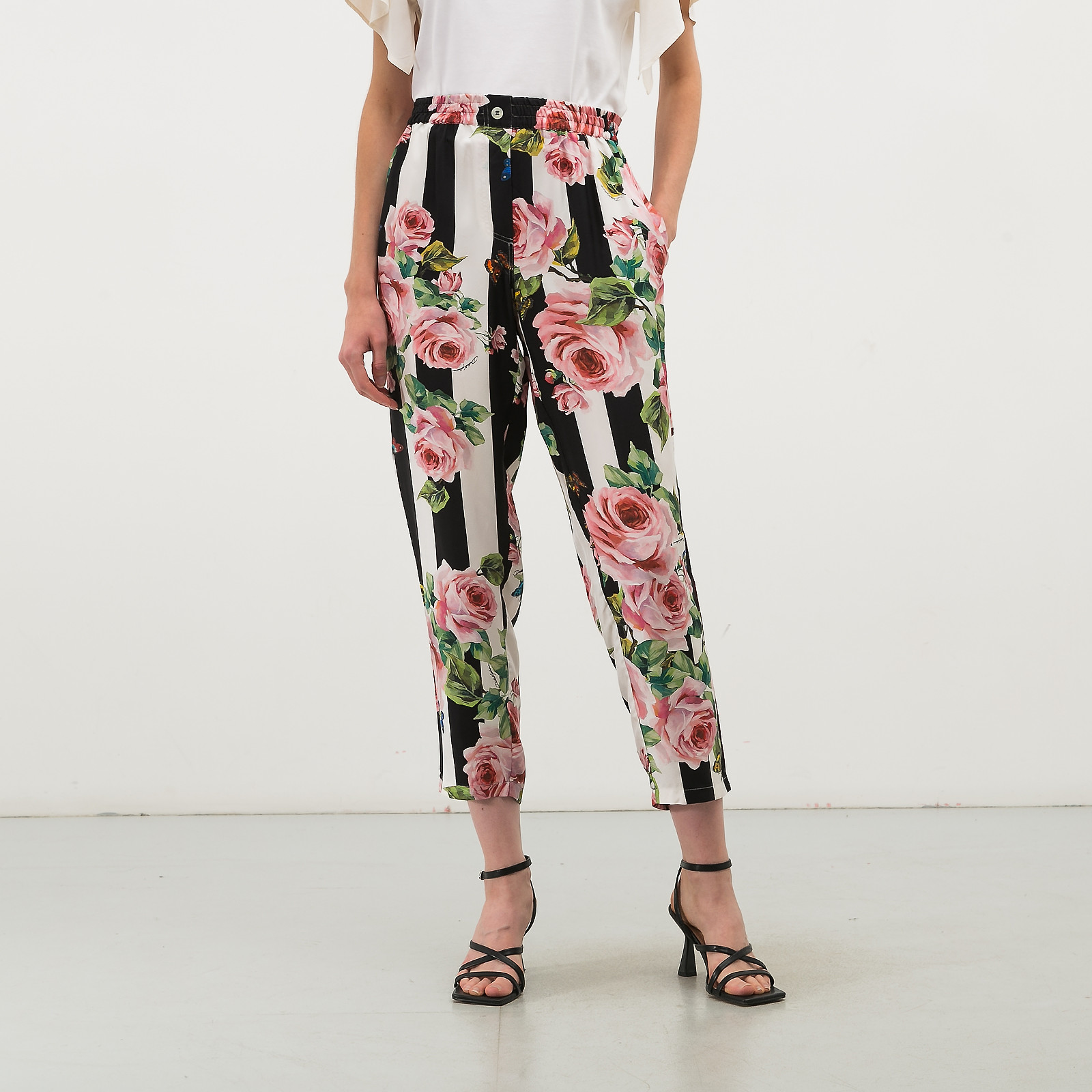 Брюки Dolce&Gabbana - фото из каталога магазина брендовой одежды Second Friend Store Брюки Dolce&Gabbana - купить оригинал в секонд-хенде SFS - 1