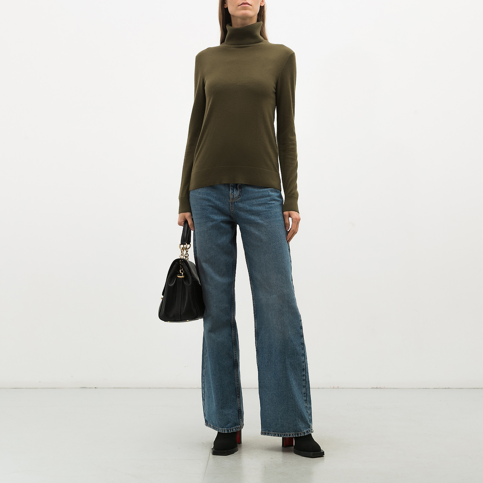 Водолазка  зеленого цвета Ralph Lauren - фото из каталога магазина брендовой одежды Second Friend Store Водолазка Ralph Lauren - купить оригинал в секонд-хенде SFS - 2