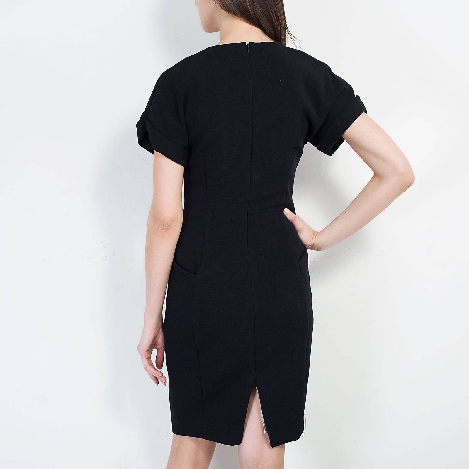 Платье черного цвета By Malene Birger - фото из каталога магазина брендовой одежды Second Friend Store Платье By Malene Birger - купить оригинал в секонд-хенде SFS - 3