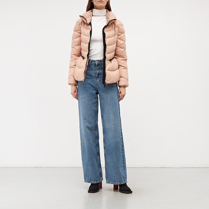 Пуховик Moncler