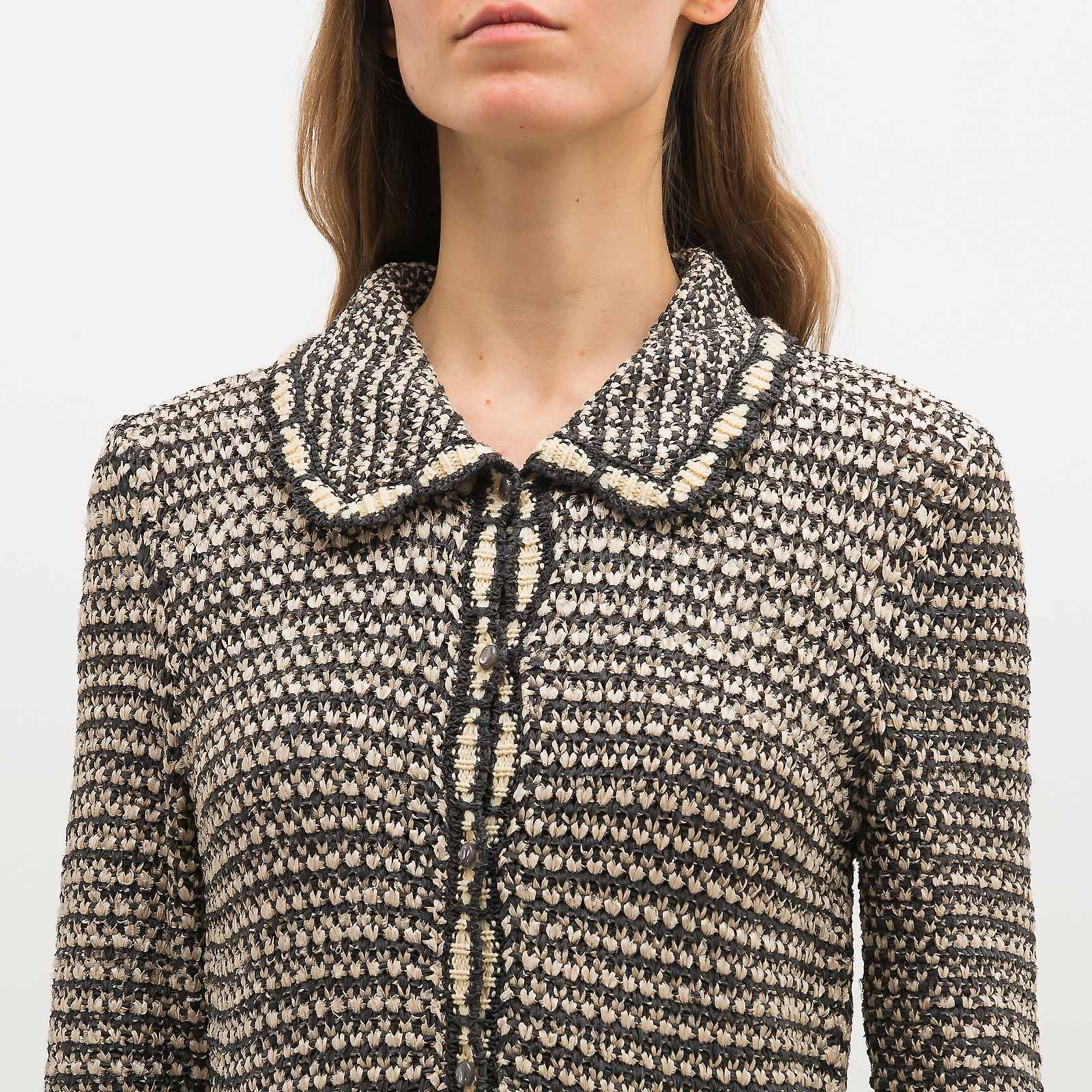 Костюм серого цвета Christian Dior - фото из каталога магазина брендовой одежды Second Friend Store Костюм Christian Dior - купить оригинал в секонд-хенде SFS - 4