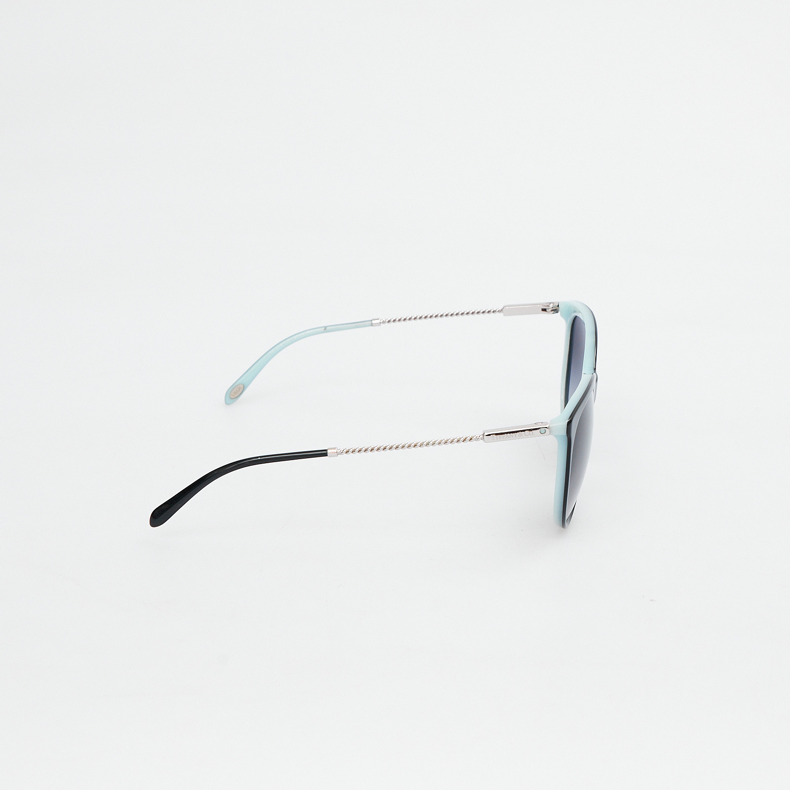 Очки черного цвета Tiffany&Co - фото из каталога магазина брендовой одежды Second Friend Store Очки Tiffany&Co - купить оригинал в секонд-хенде SFS - 3