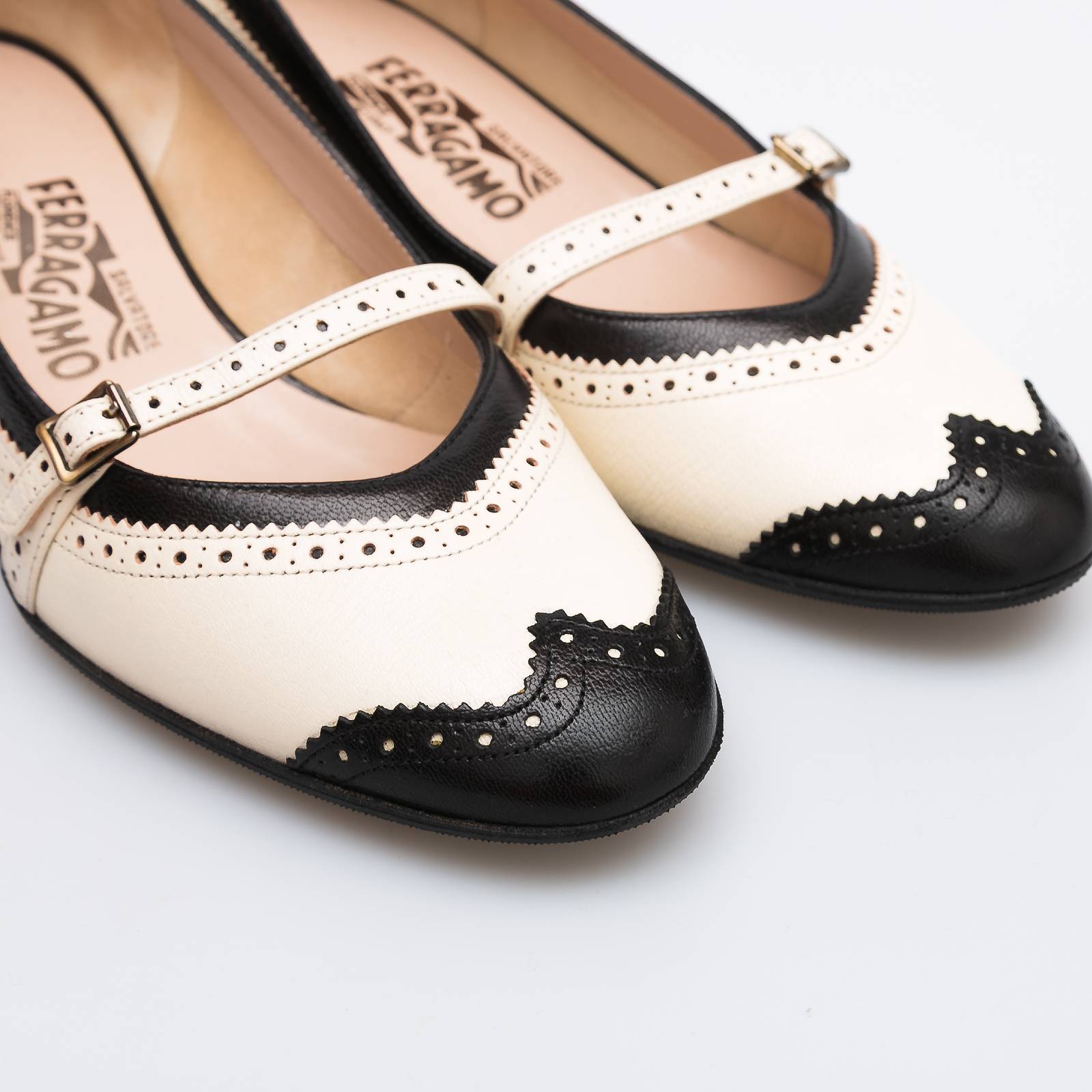 Туфли Salvatore Ferragamo - купить оригинал в секонд-хенде SFS - 4