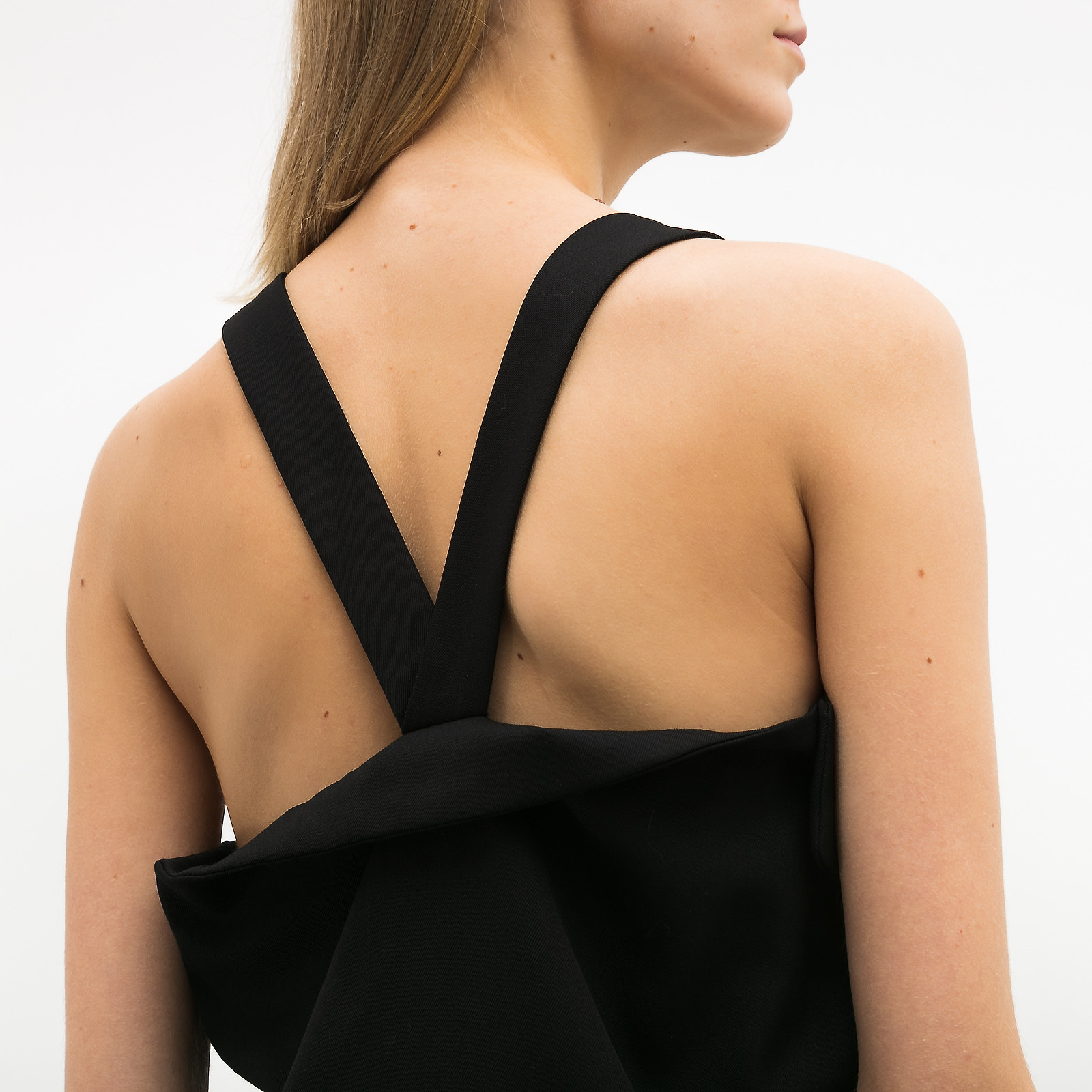 Платье черного цвета Yohji Yamamoto - фото из каталога магазина брендовой одежды Second Friend Store Платье Yohji Yamamoto - купить оригинал в секонд-хенде SFS - 4