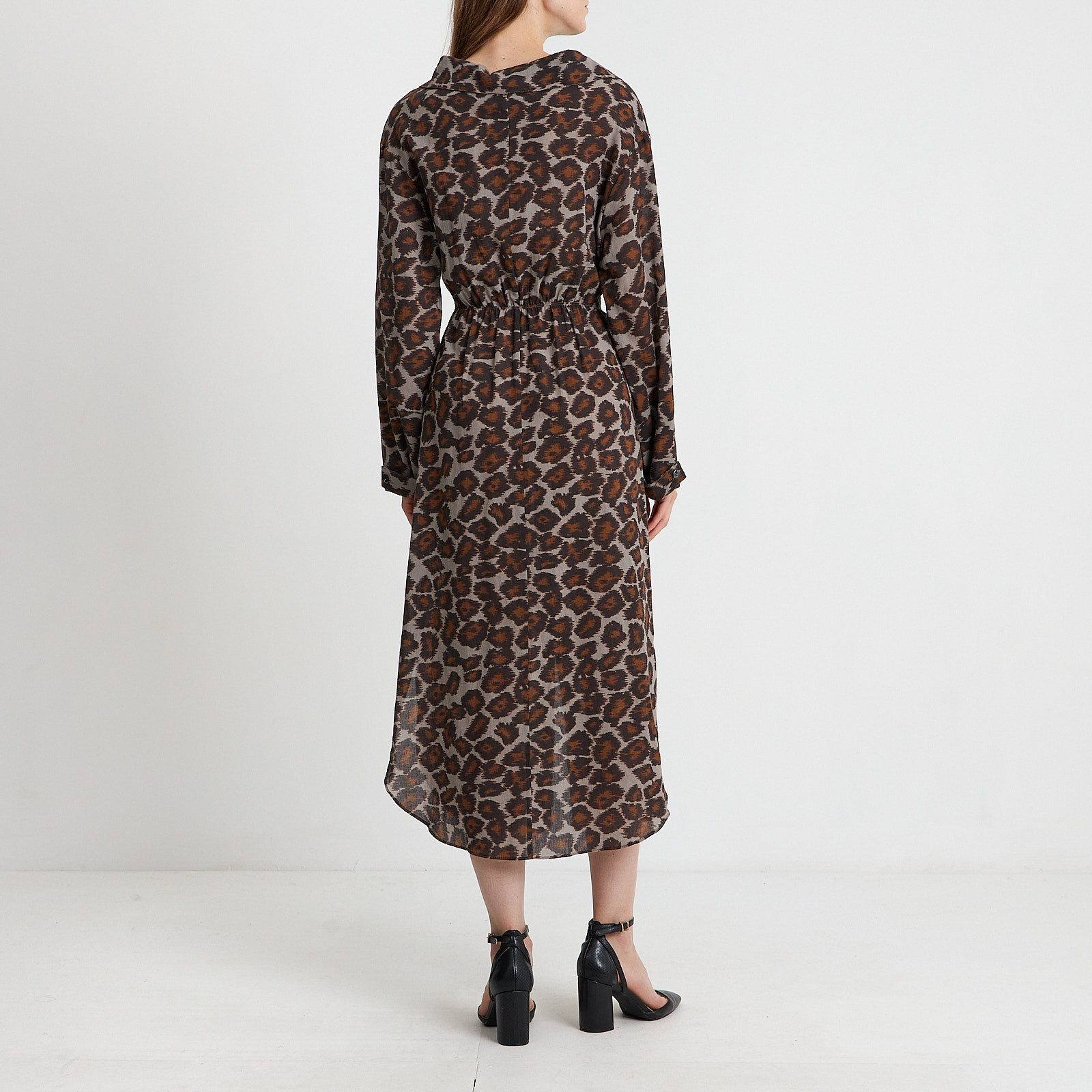 Платье серого цвета Nanushka - фото из каталога магазина брендовой одежды Second Friend Store Платье Nanushka - купить оригинал в секонд-хенде SFS - 3