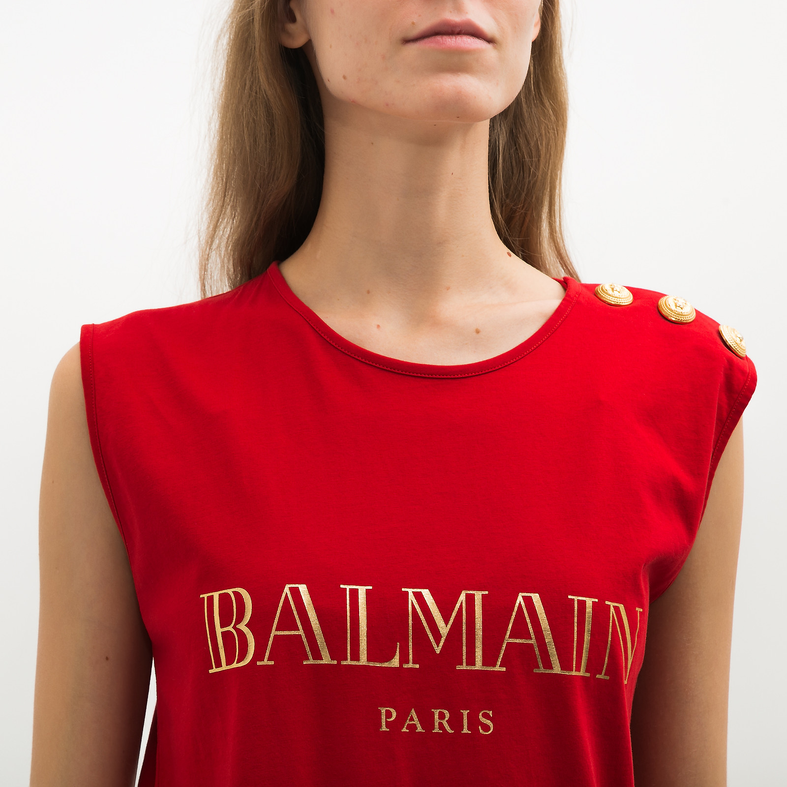 Футболка красного цвета Balmain - фото из каталога магазина брендовой одежды Second Friend Store Футболка Balmain - купить оригинал в секонд-хенде SFS - 4