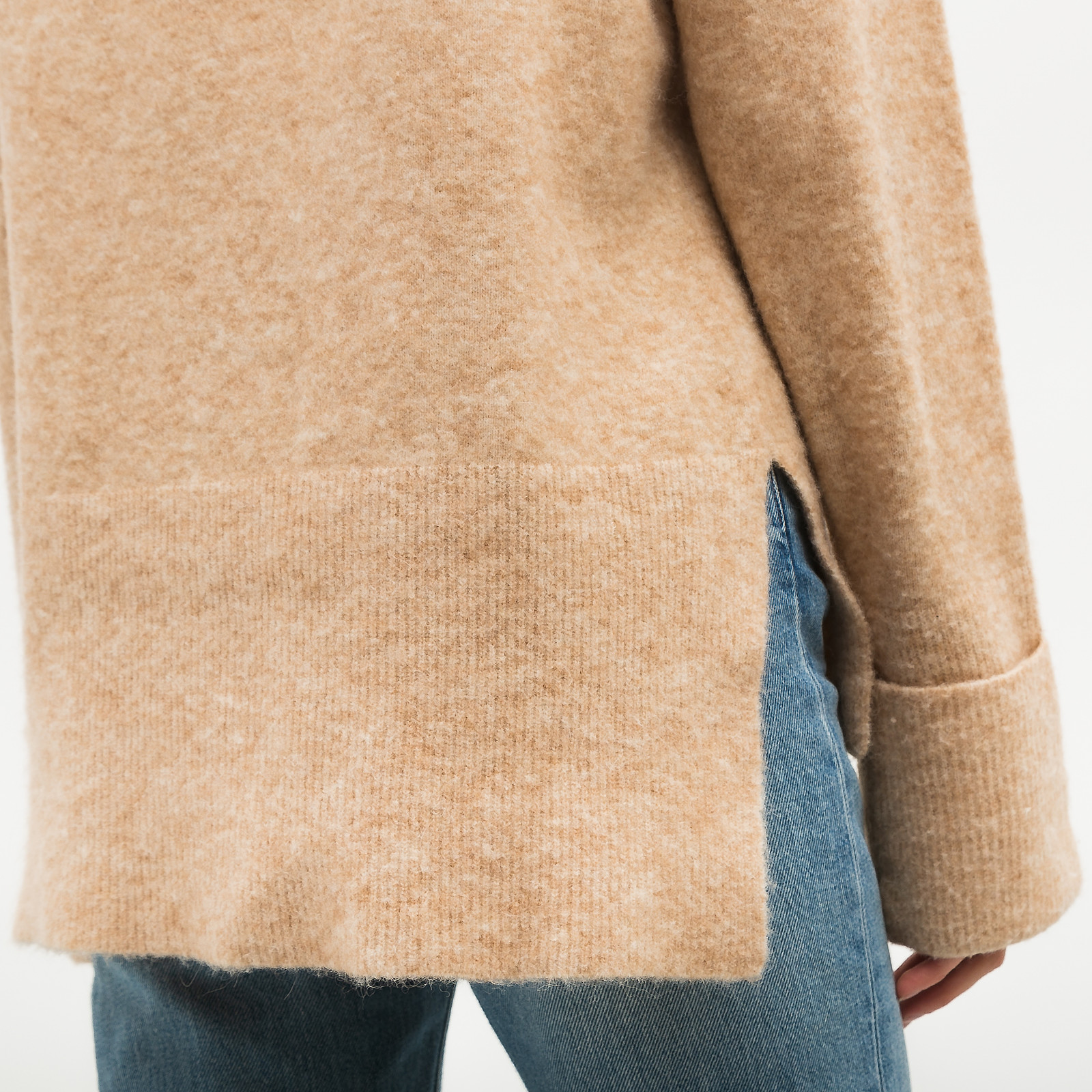 Свитер бежевого цвета 3.1 Phillip Lim - фото из каталога магазина брендовой одежды Second Friend Store Свитер 3.1 Phillip Lim - купить оригинал в секонд-хенде SFS - 3