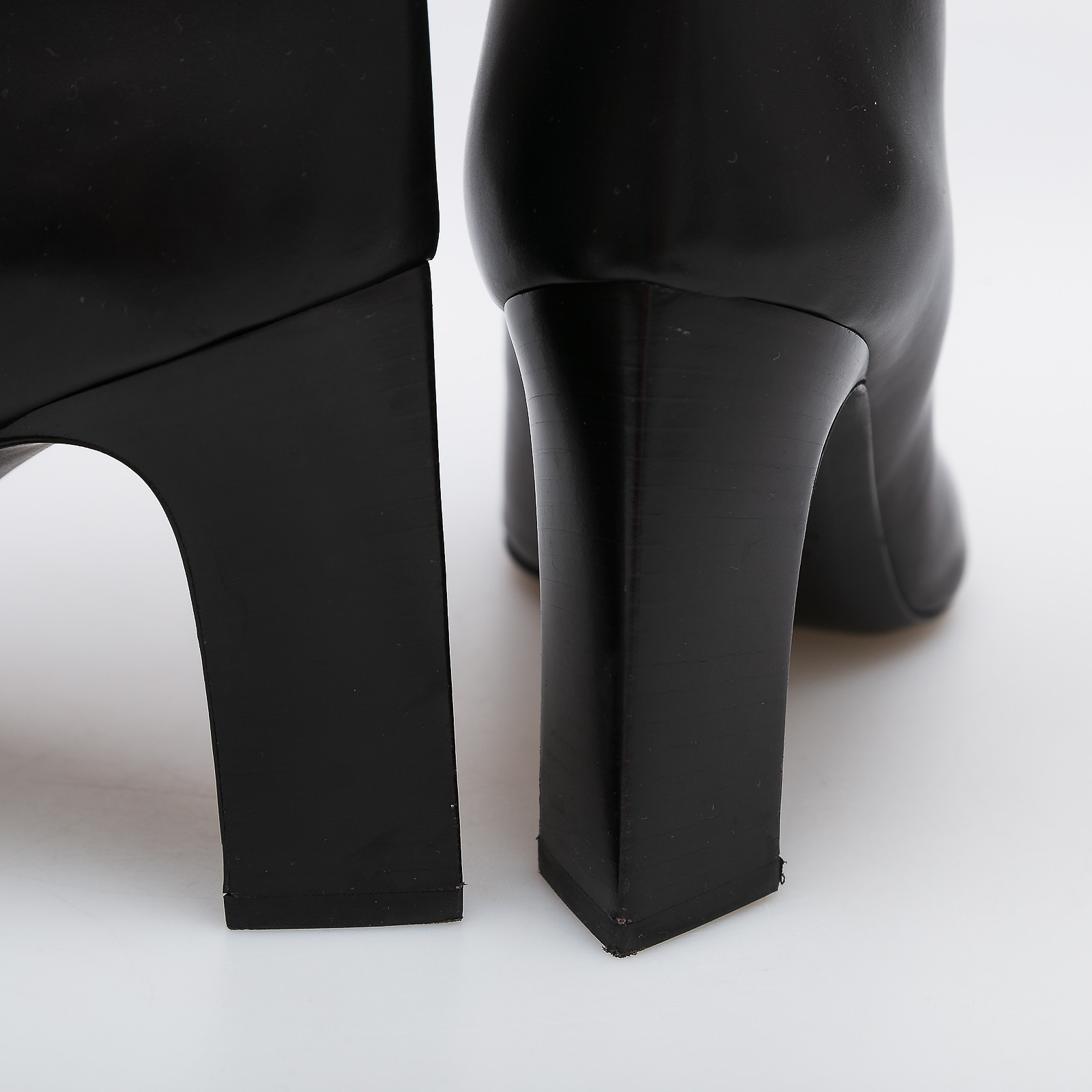 Ботильоны Balenciaga - купить оригинал в секонд-хенде SFS - 4