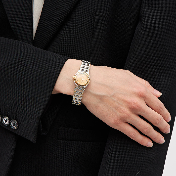 Часы Omega
