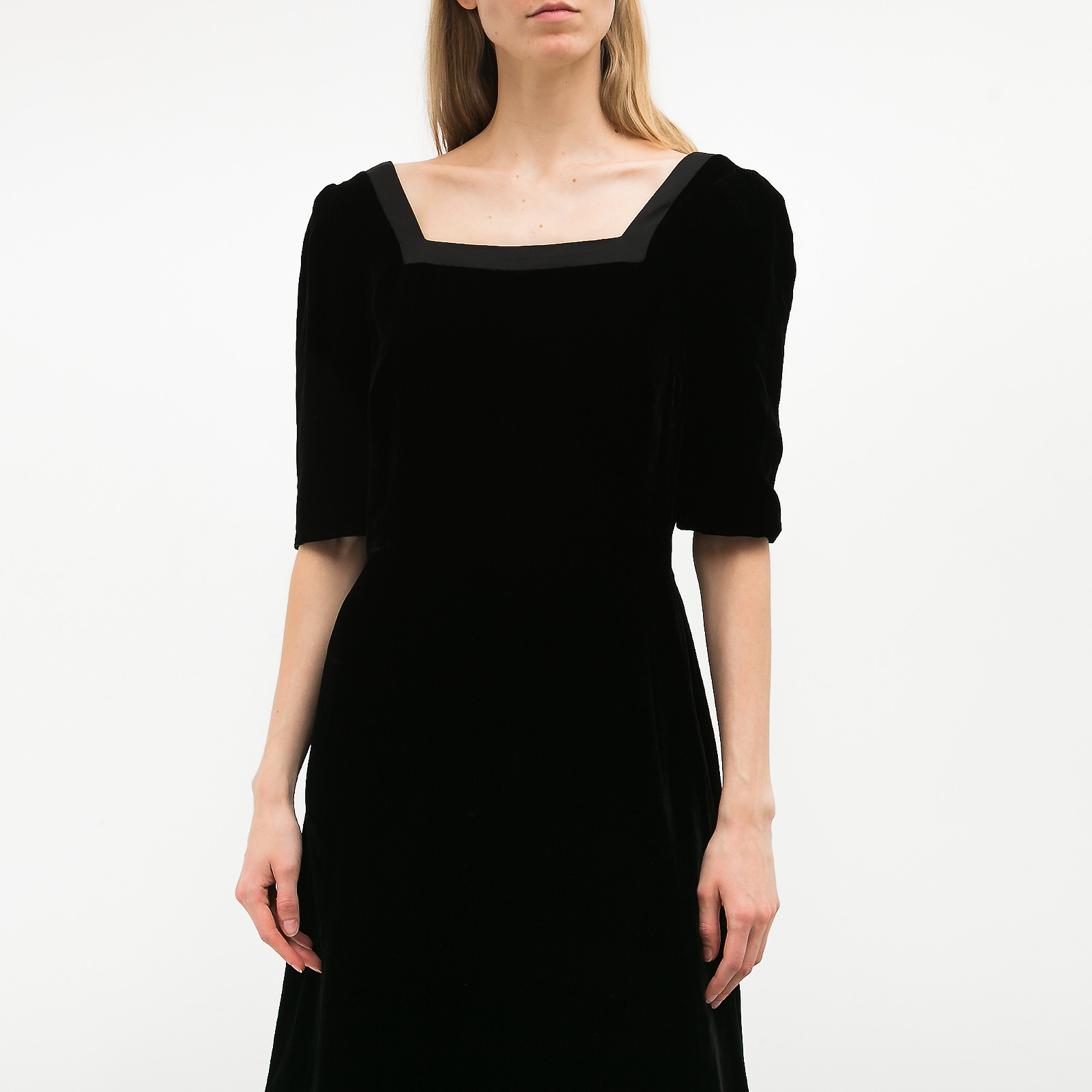 Платье Saint Laurent - купить оригинал в секонд-хенде SFS
