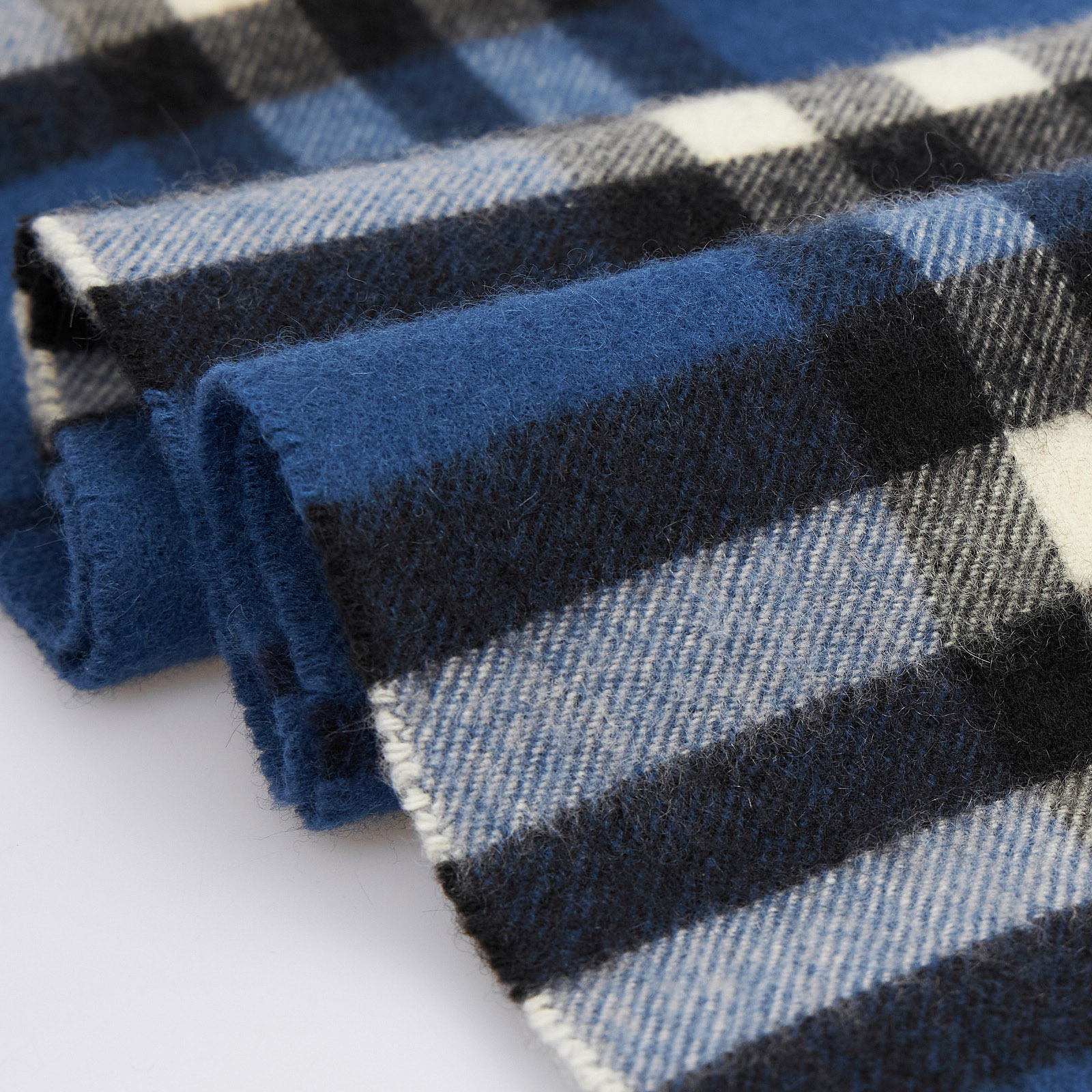 Шарф Burberry - купить оригинал в секонд-хенде SFS - 3