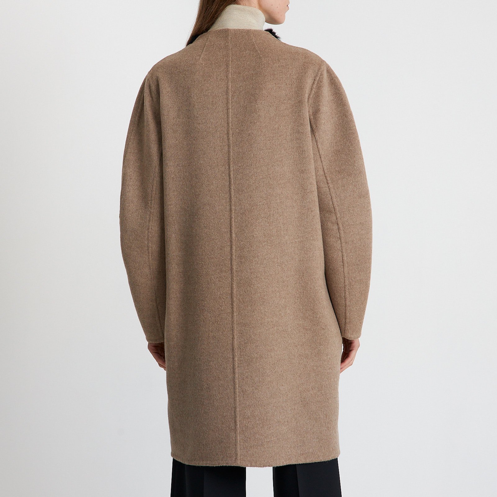 Пальто Fendi - купить оригинал в секонд-хенде SFS - 3